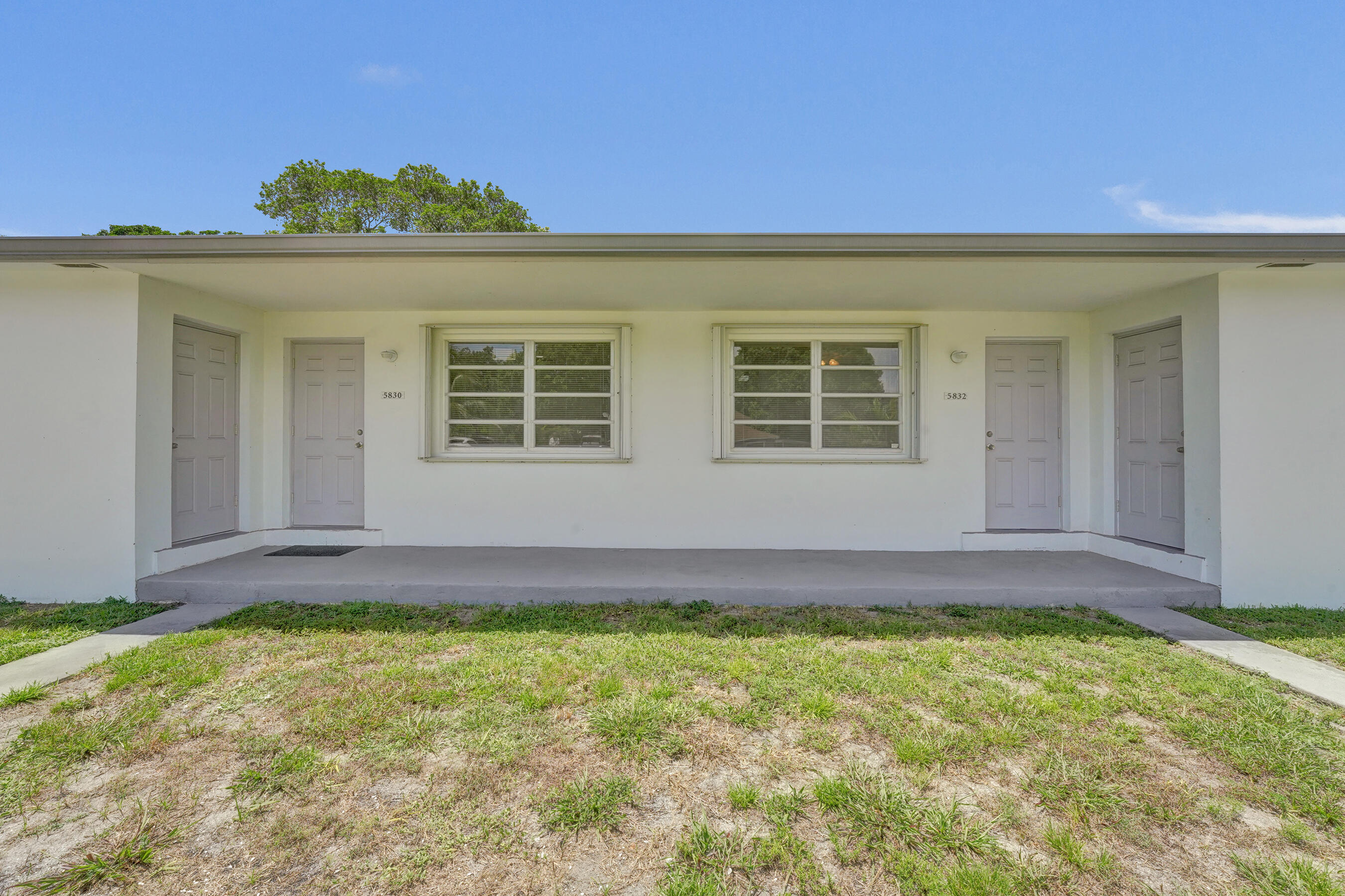 HOLLYWOOD BEACH HEIGHTS SEC - Residential Income