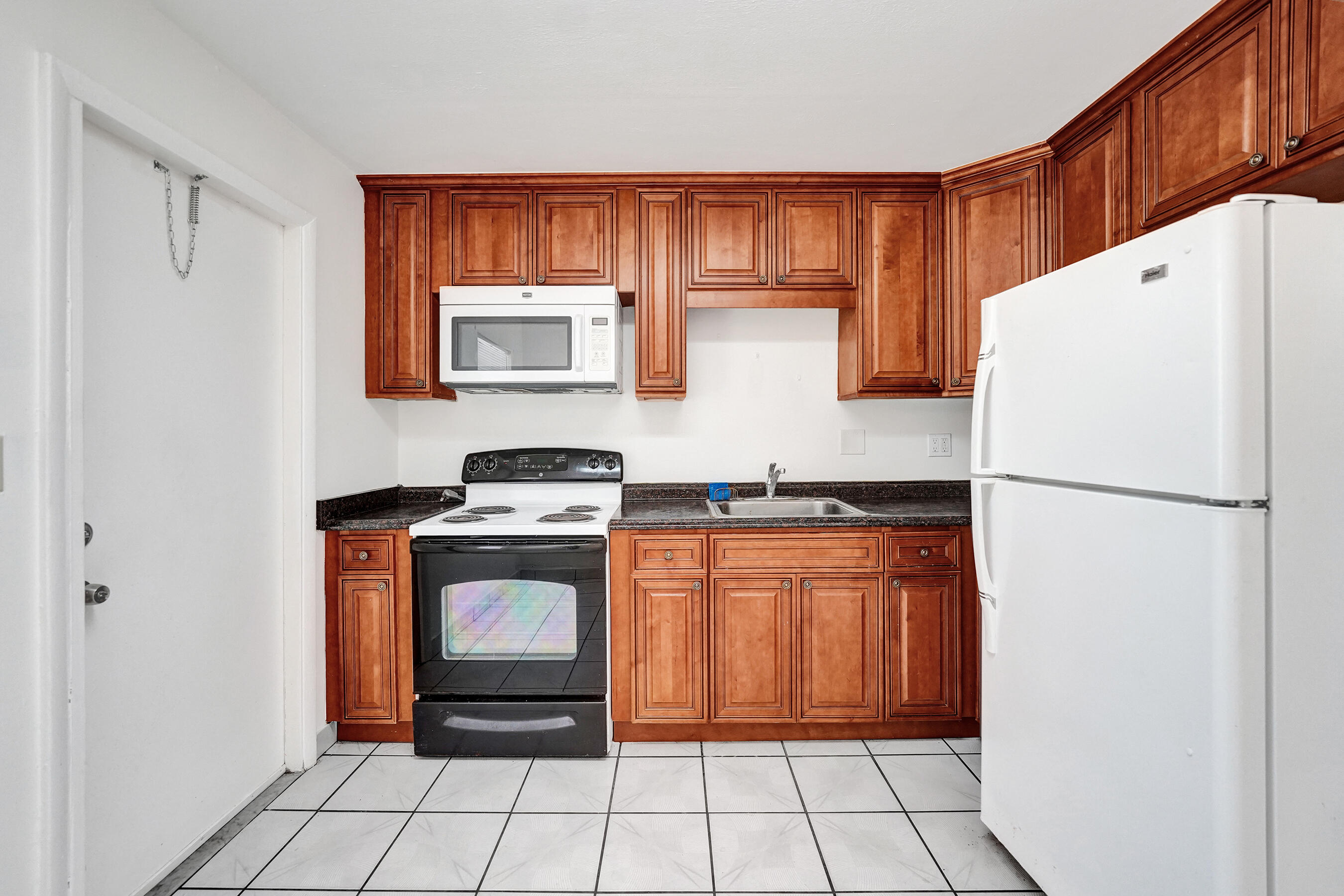 HOLLYWOOD BEACH HEIGHTS SEC - Residential Income