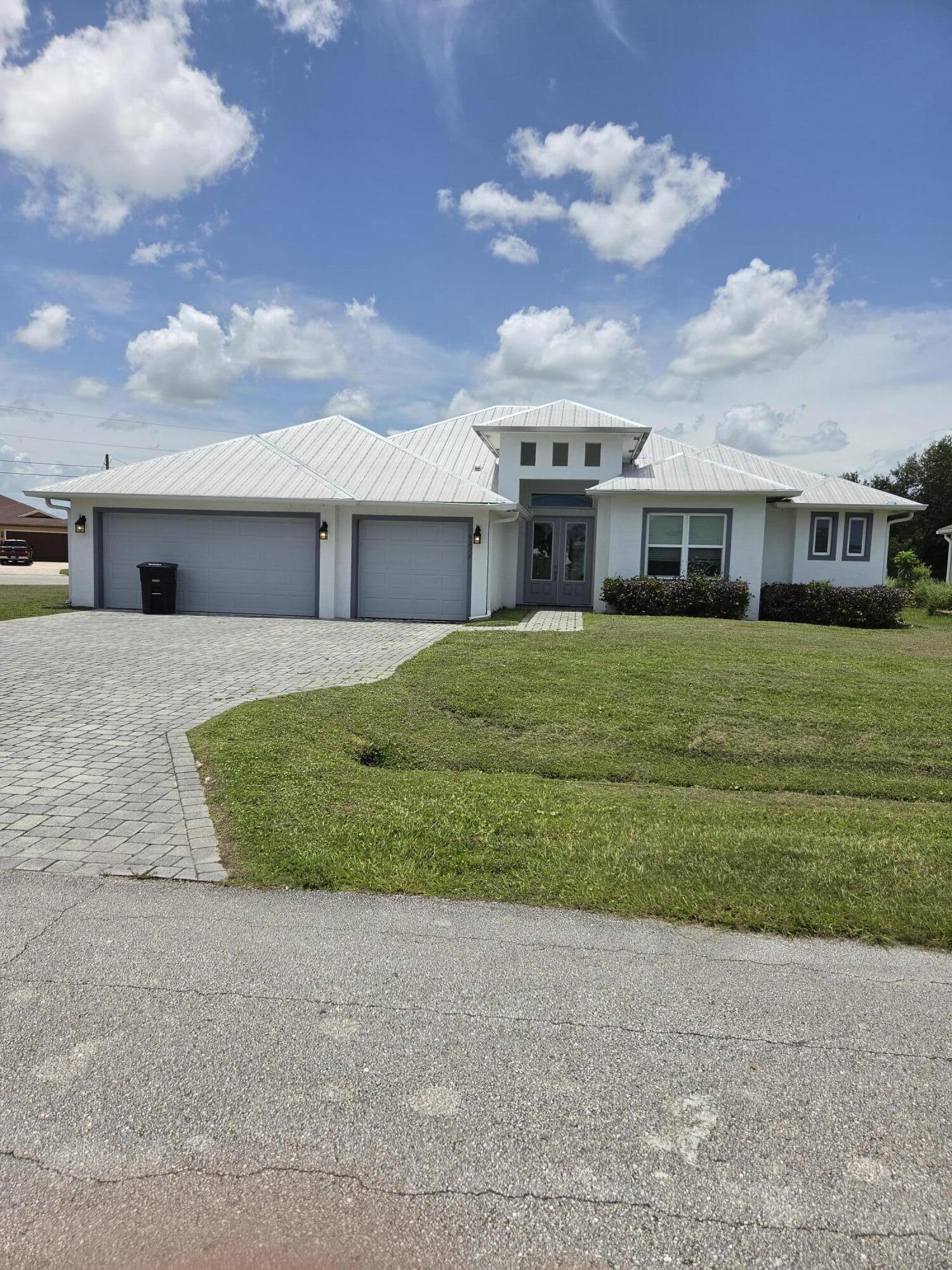 PORT ST LUCIE SECTION 47 - Residential