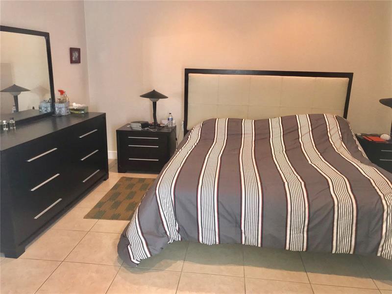 HIDDEN COVE CONDO - Residential Lease