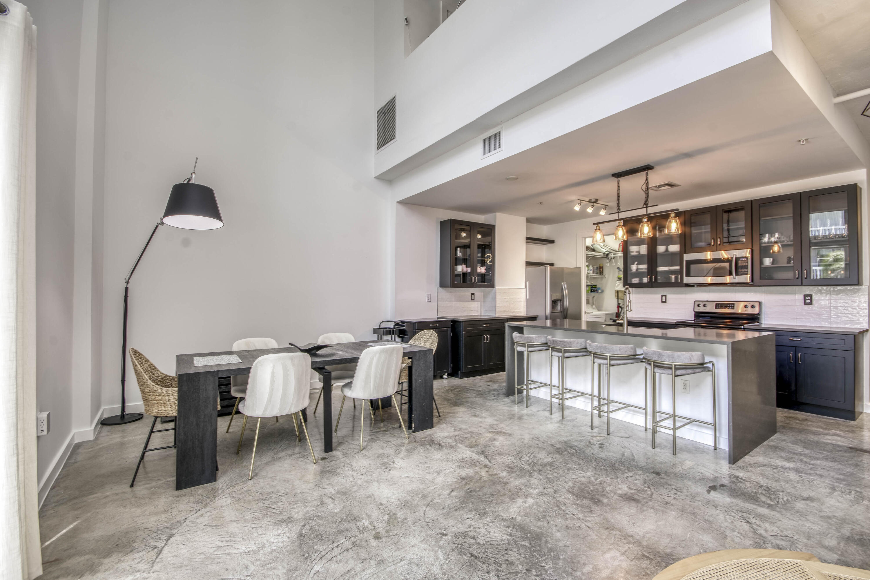 LAKE AVENUE LOFTS CONDO - Residential