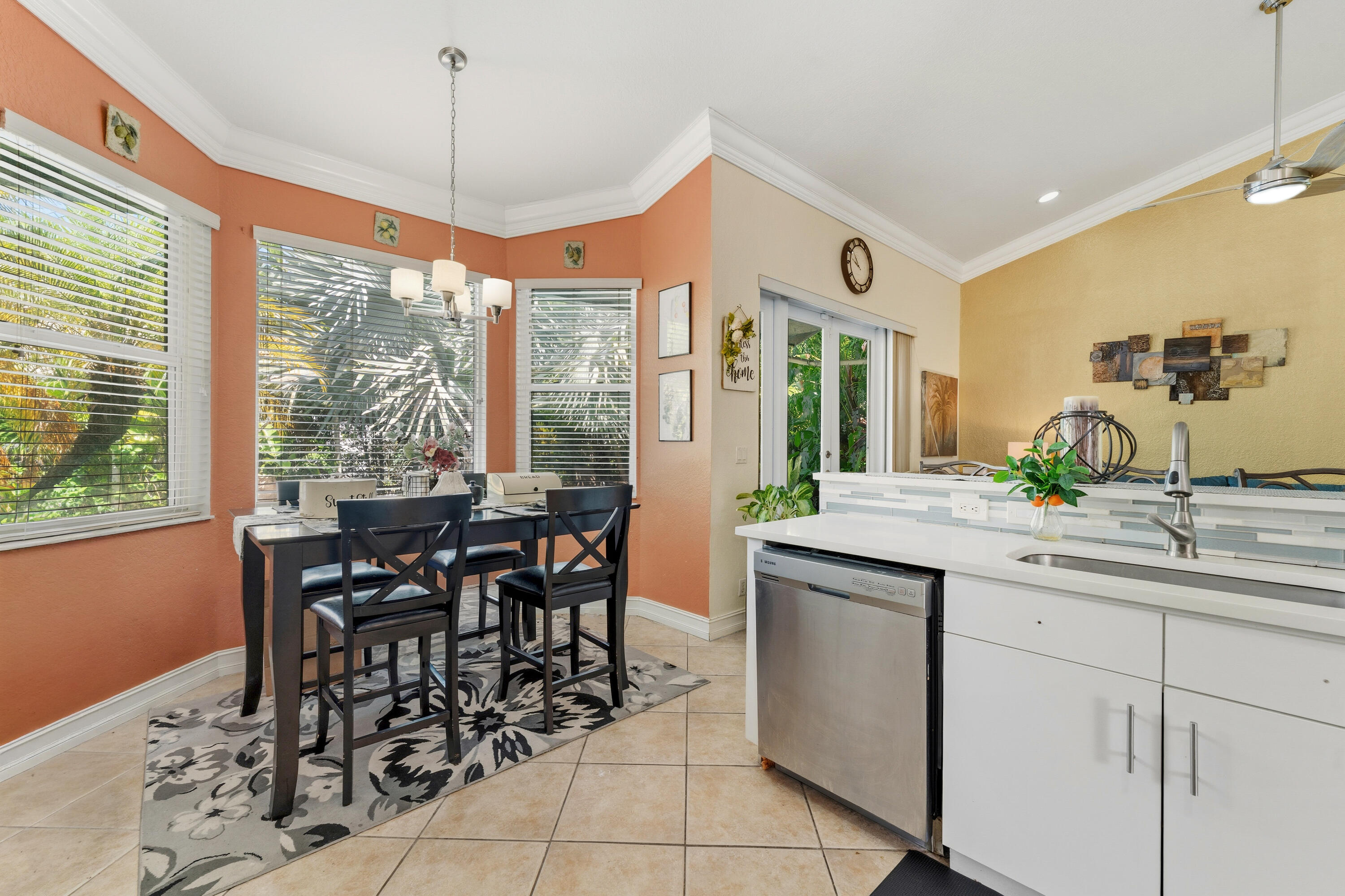 CORAL CREEK - Residential