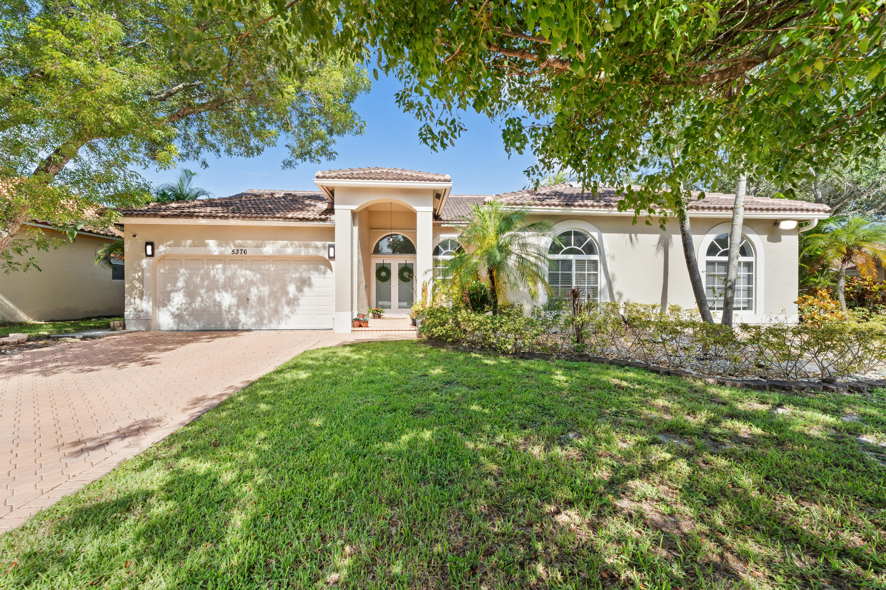 CORAL CREEK - Residential