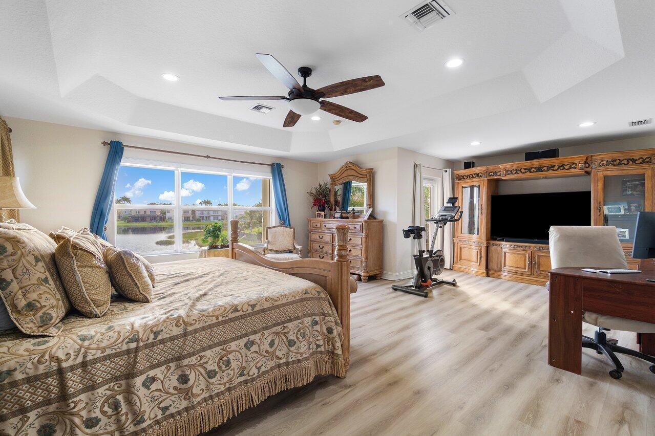 CANYON ISLES 1 - Residential