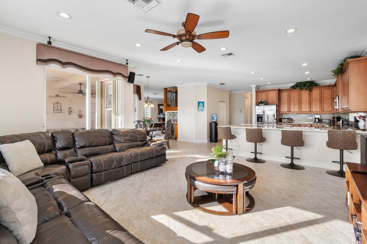 CANYON ISLES 1 - Residential