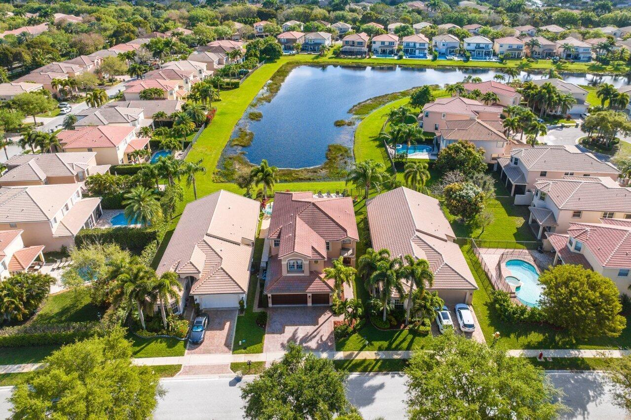 CANYON ISLES 1 - Residential