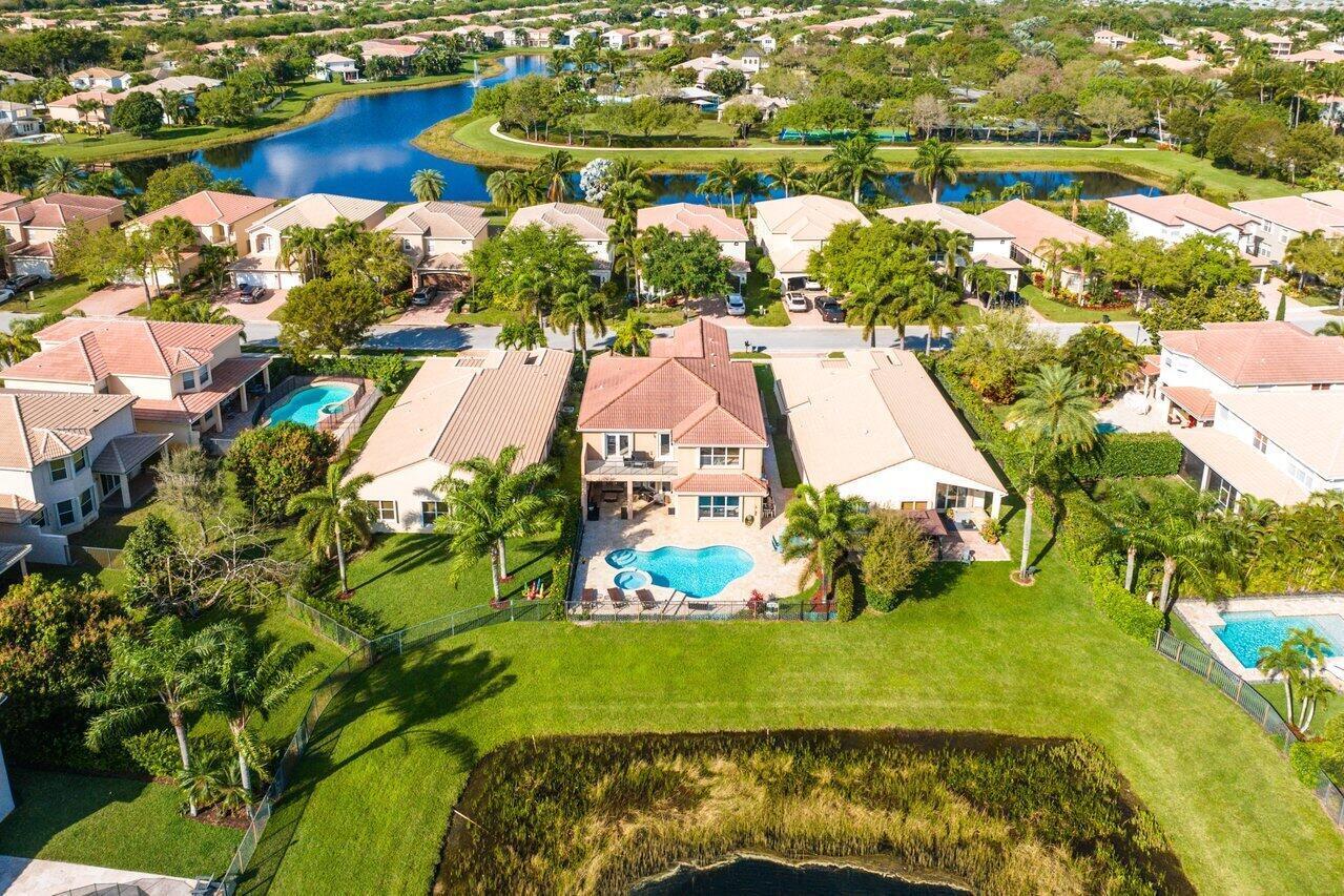 CANYON ISLES 1 - Residential