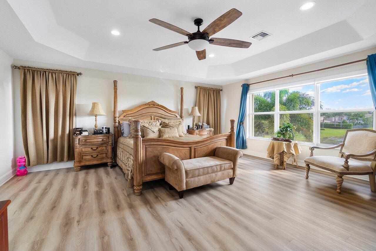 CANYON ISLES 1 - Residential