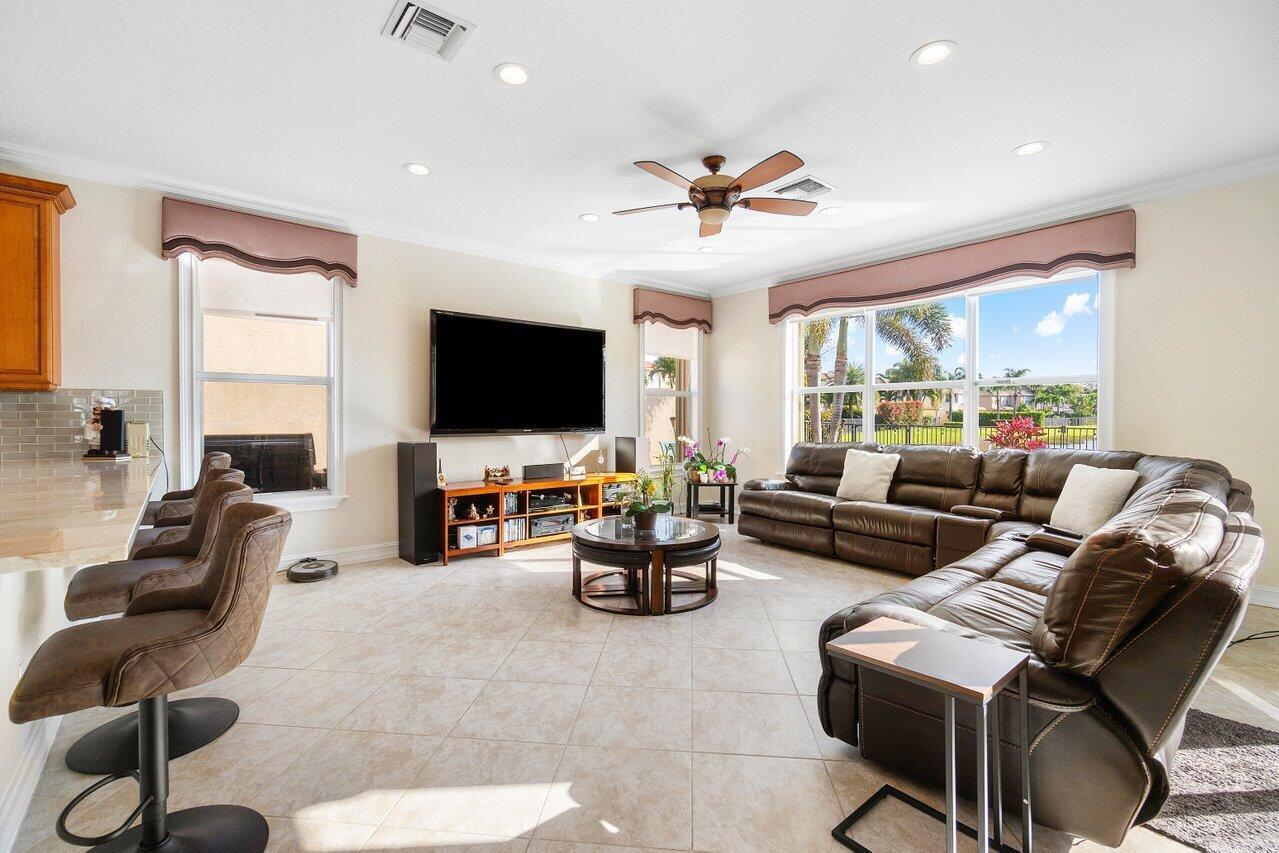 CANYON ISLES 1 - Residential