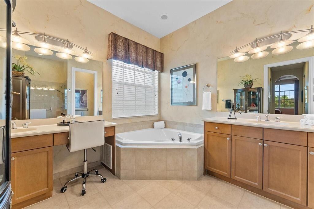 HERON BAY NORTHEAST - Residential