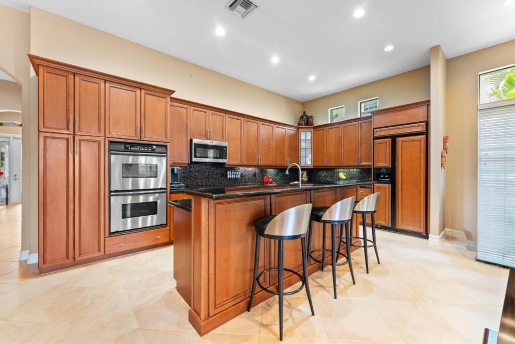 HERON BAY NORTHEAST - Residential