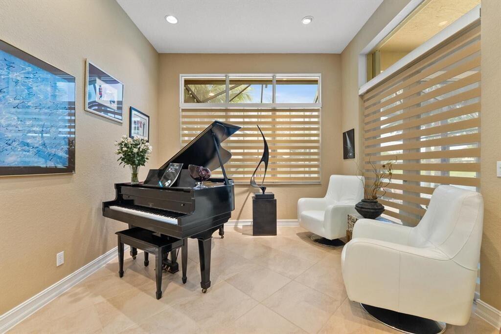 HERON BAY NORTHEAST - Residential