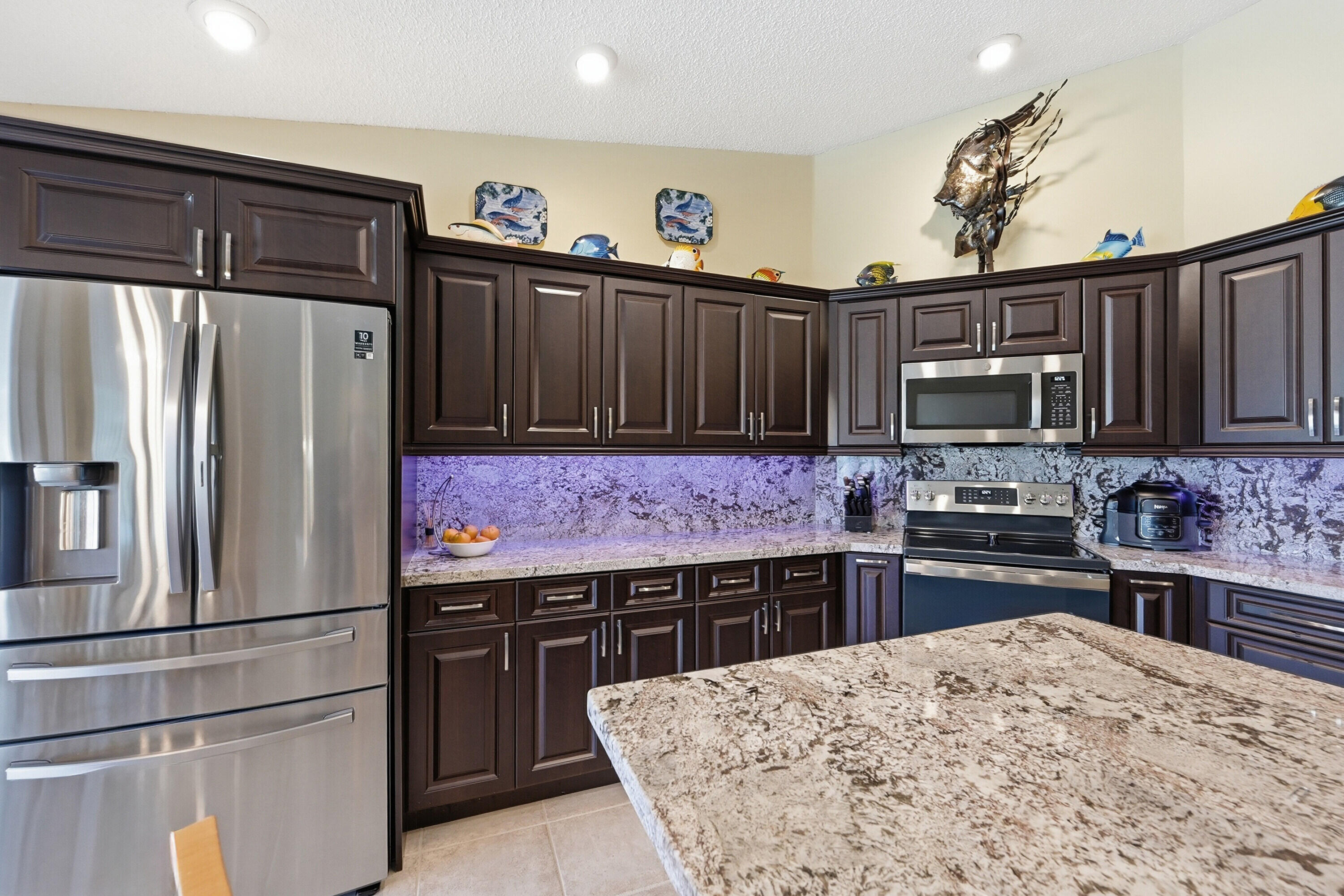 CYPRESS LAKES - Residential