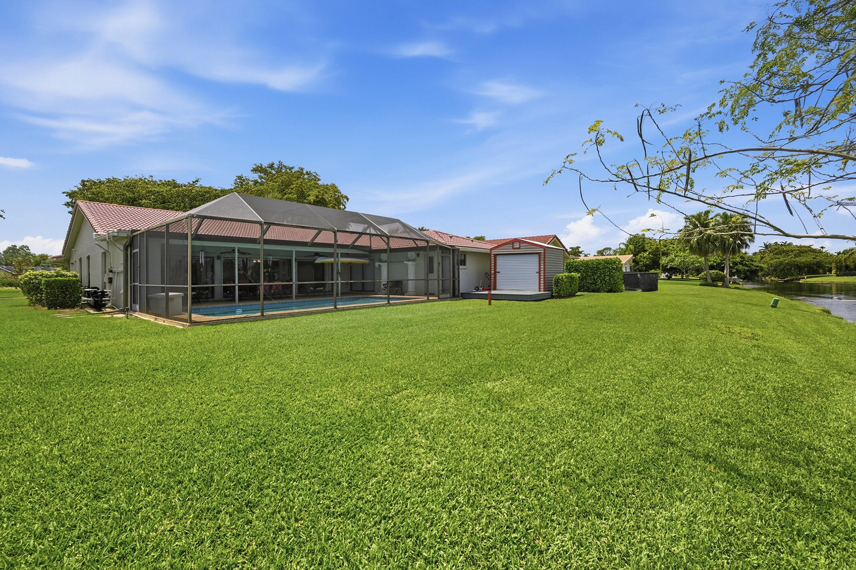 CYPRESS LAKES - Residential