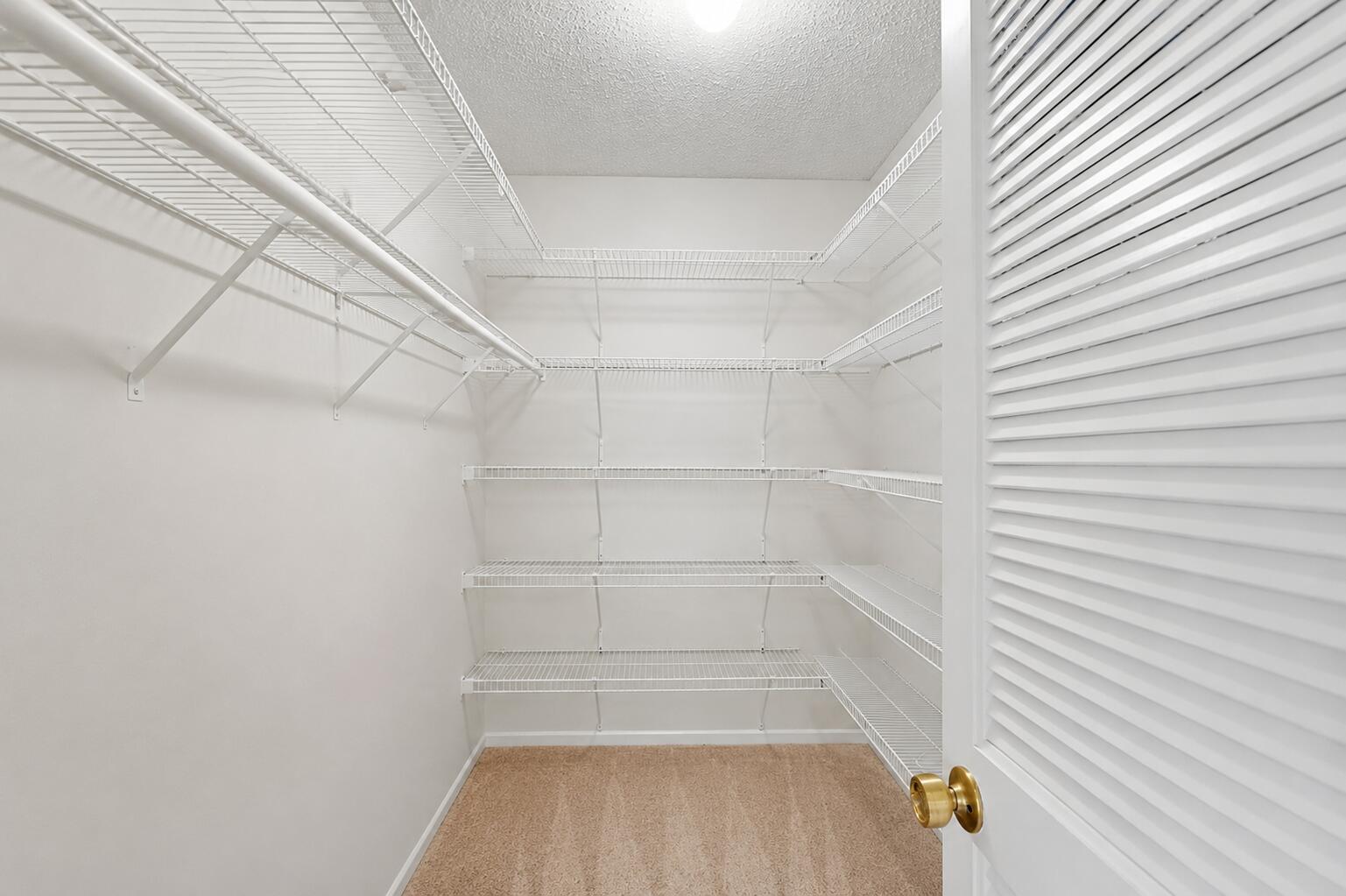 CYPRESS LAKES - Residential