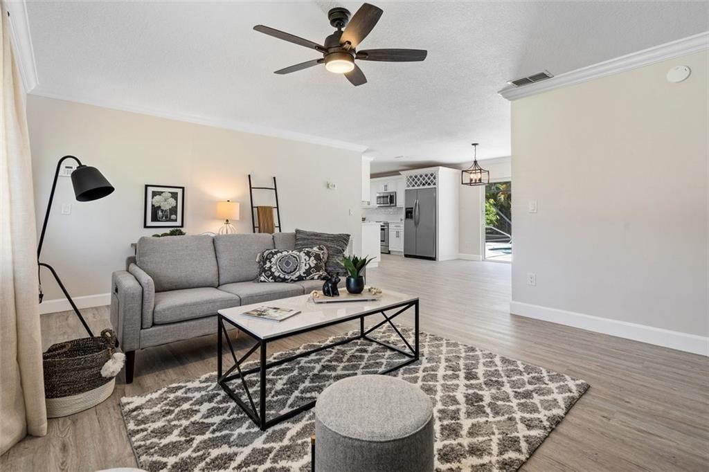 HOLIDAY CITY AT BOCA RATON SEC 5 - Residential Lease