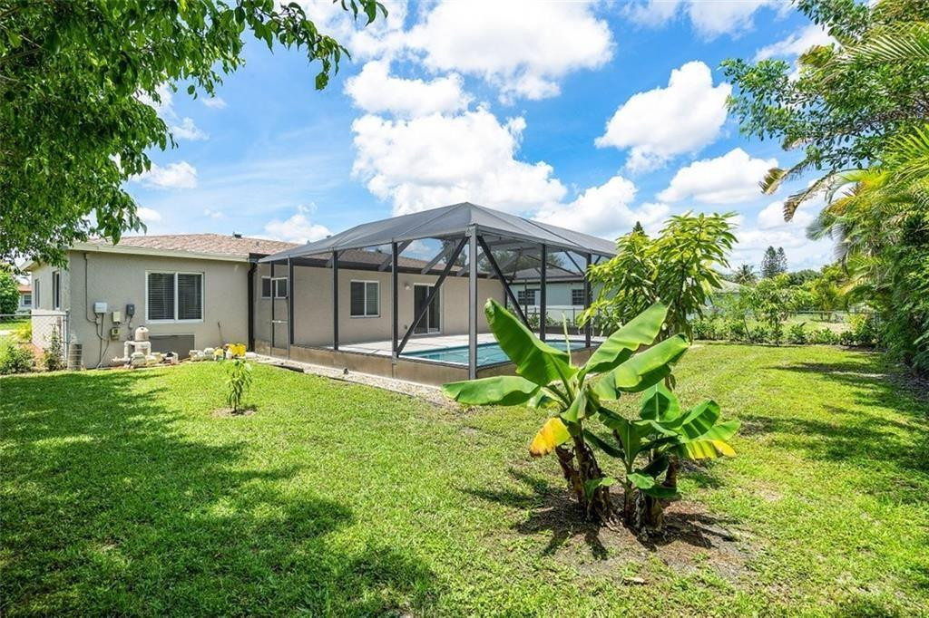 HOLIDAY CITY AT BOCA RATON SEC 5 - Residential Lease