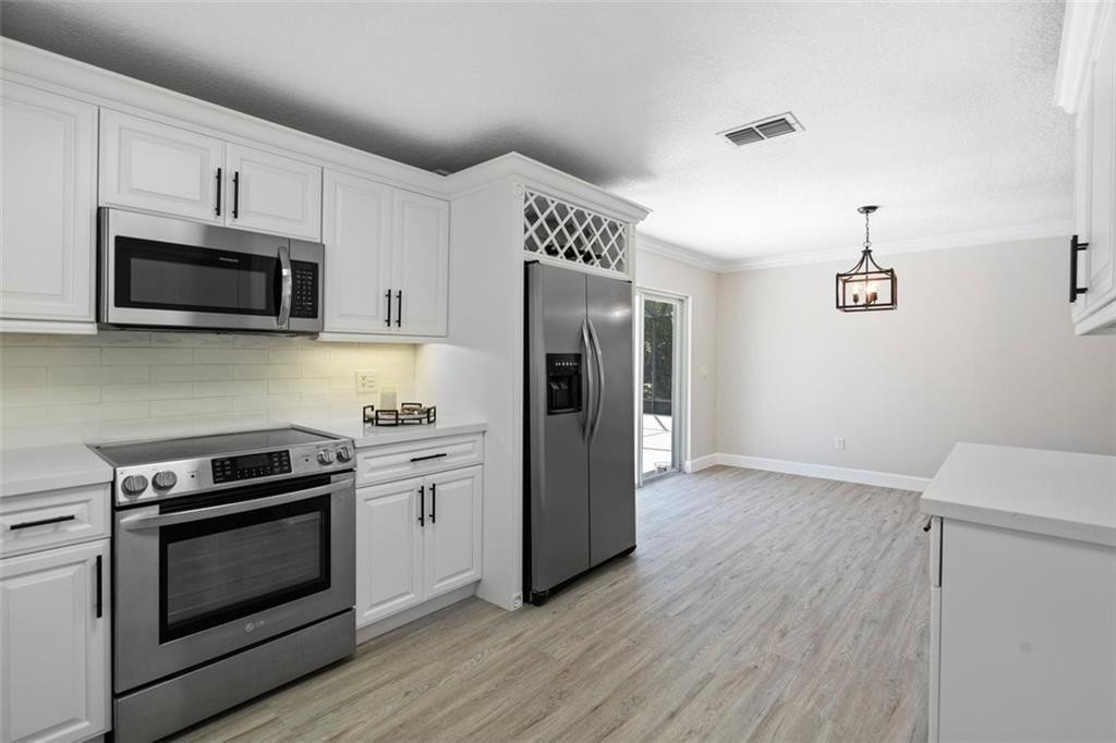 HOLIDAY CITY AT BOCA RATON SEC 5 - Residential Lease