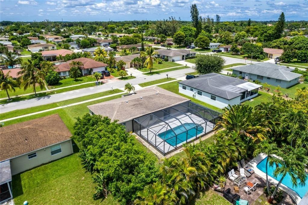 HOLIDAY CITY AT BOCA RATON SEC 5 - Residential Lease