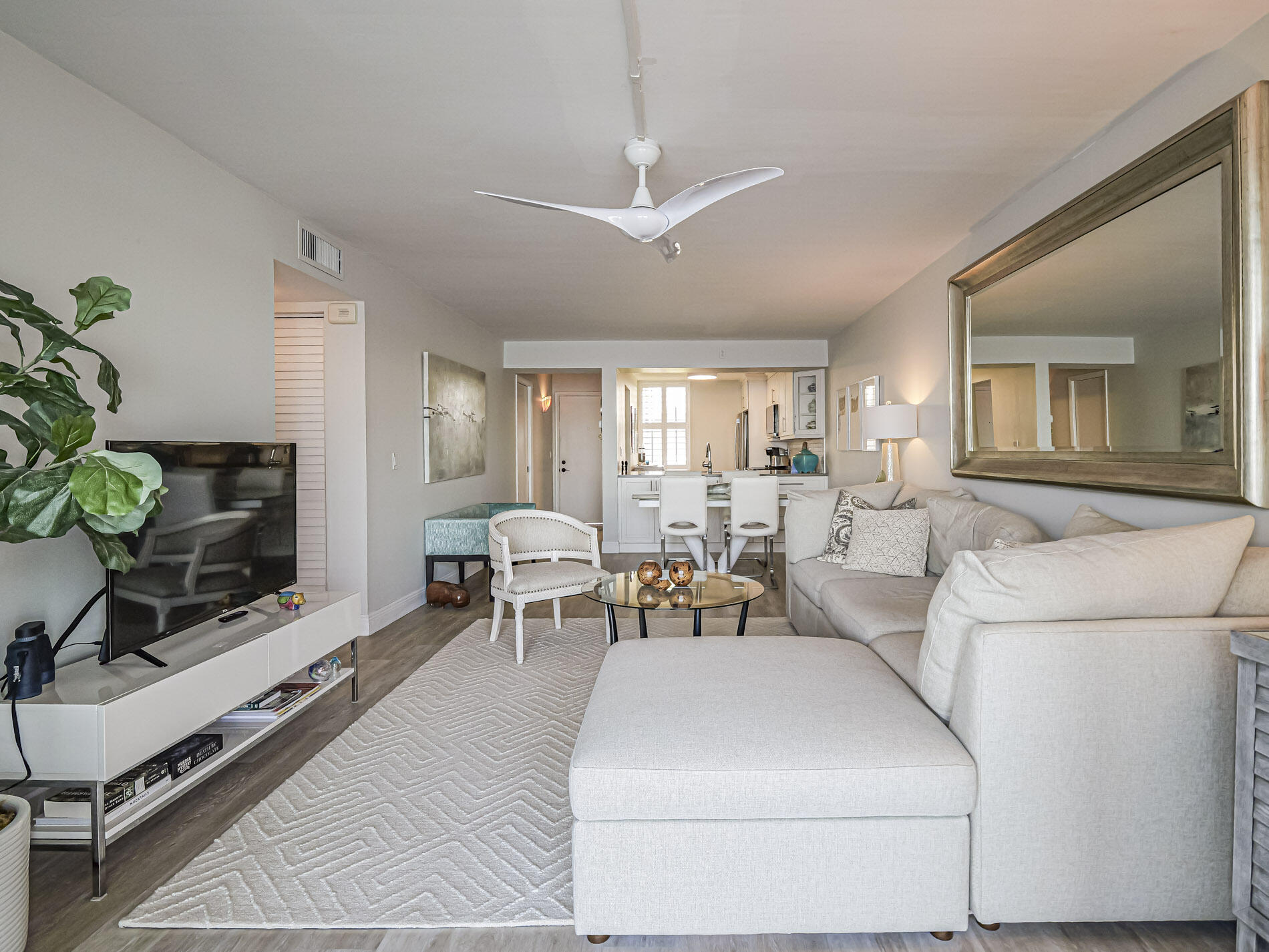CIRCLE BAY YACHT CLUB CONDO - Residential