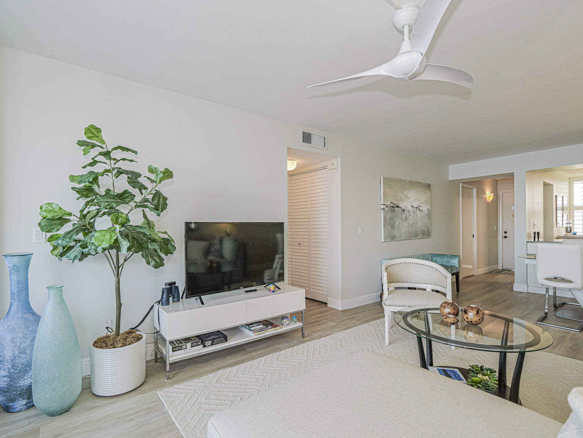 CIRCLE BAY YACHT CLUB CONDO - Residential