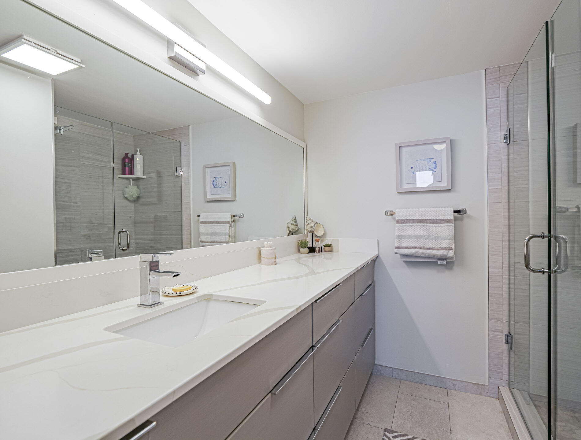 CIRCLE BAY YACHT CLUB CONDO - Residential