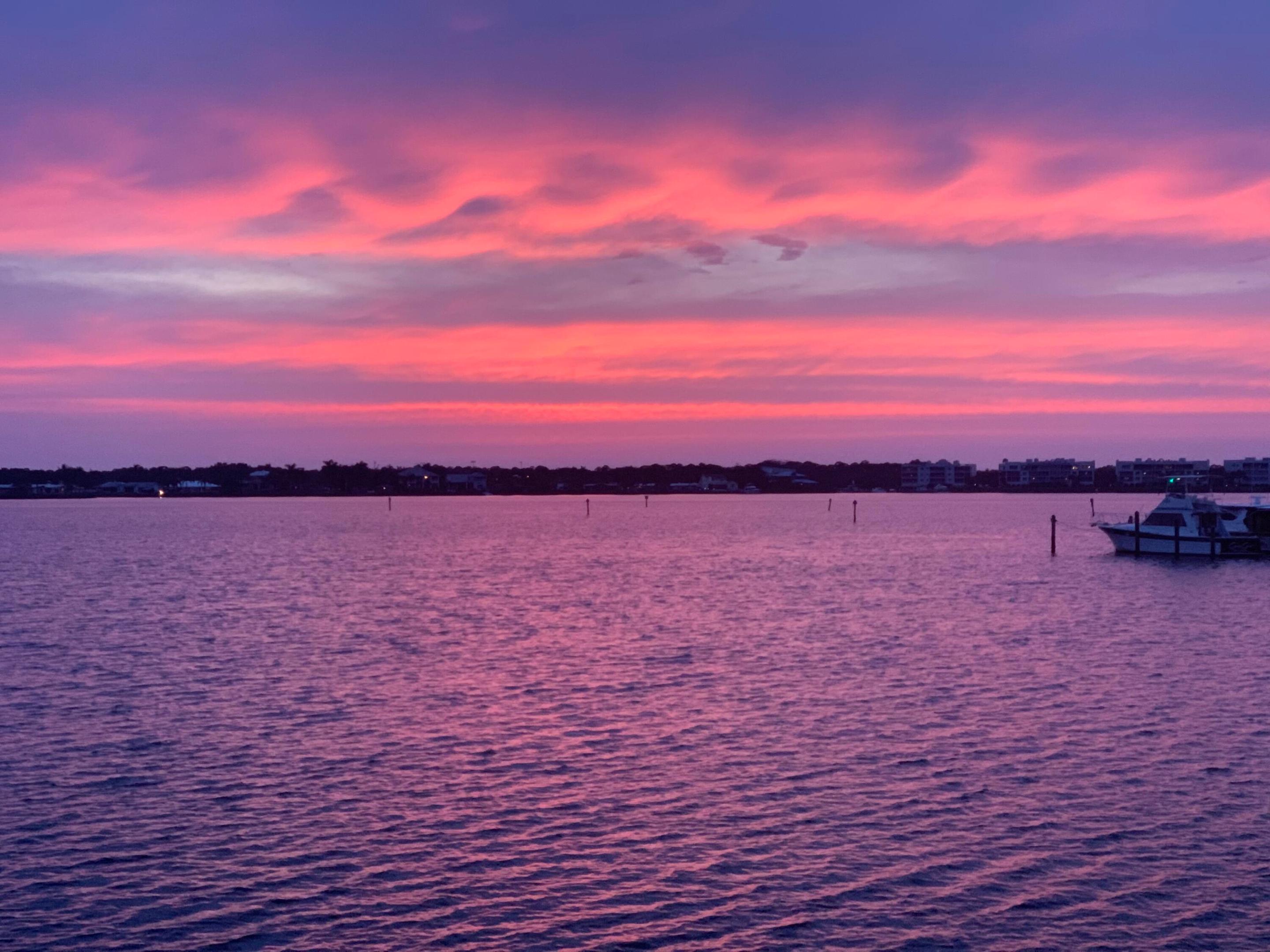 CIRCLE BAY YACHT CLUB CONDO - Residential