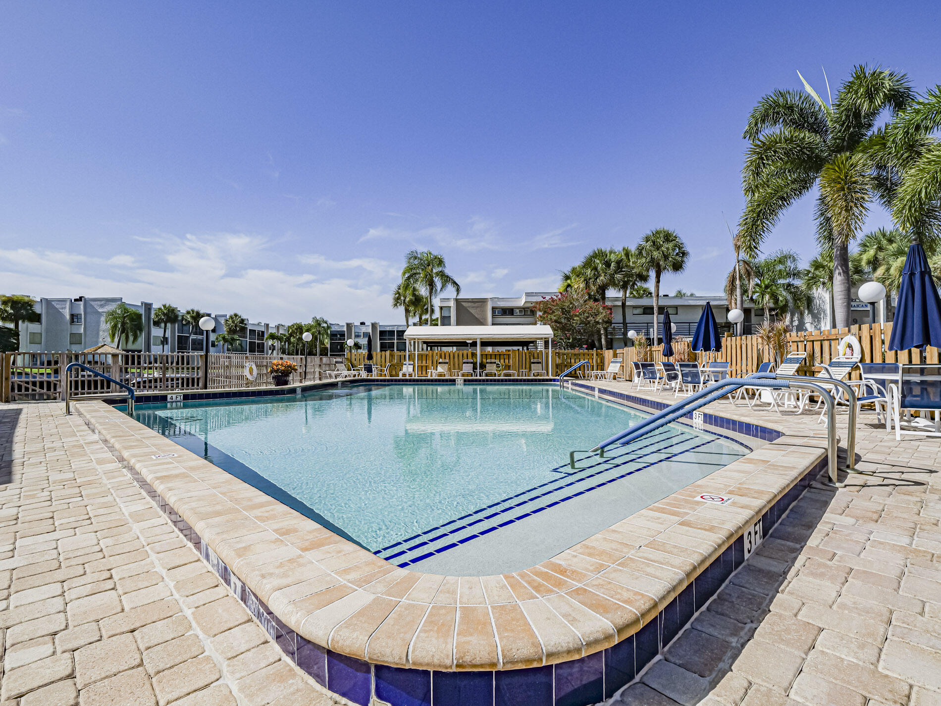 CIRCLE BAY YACHT CLUB CONDO - Residential