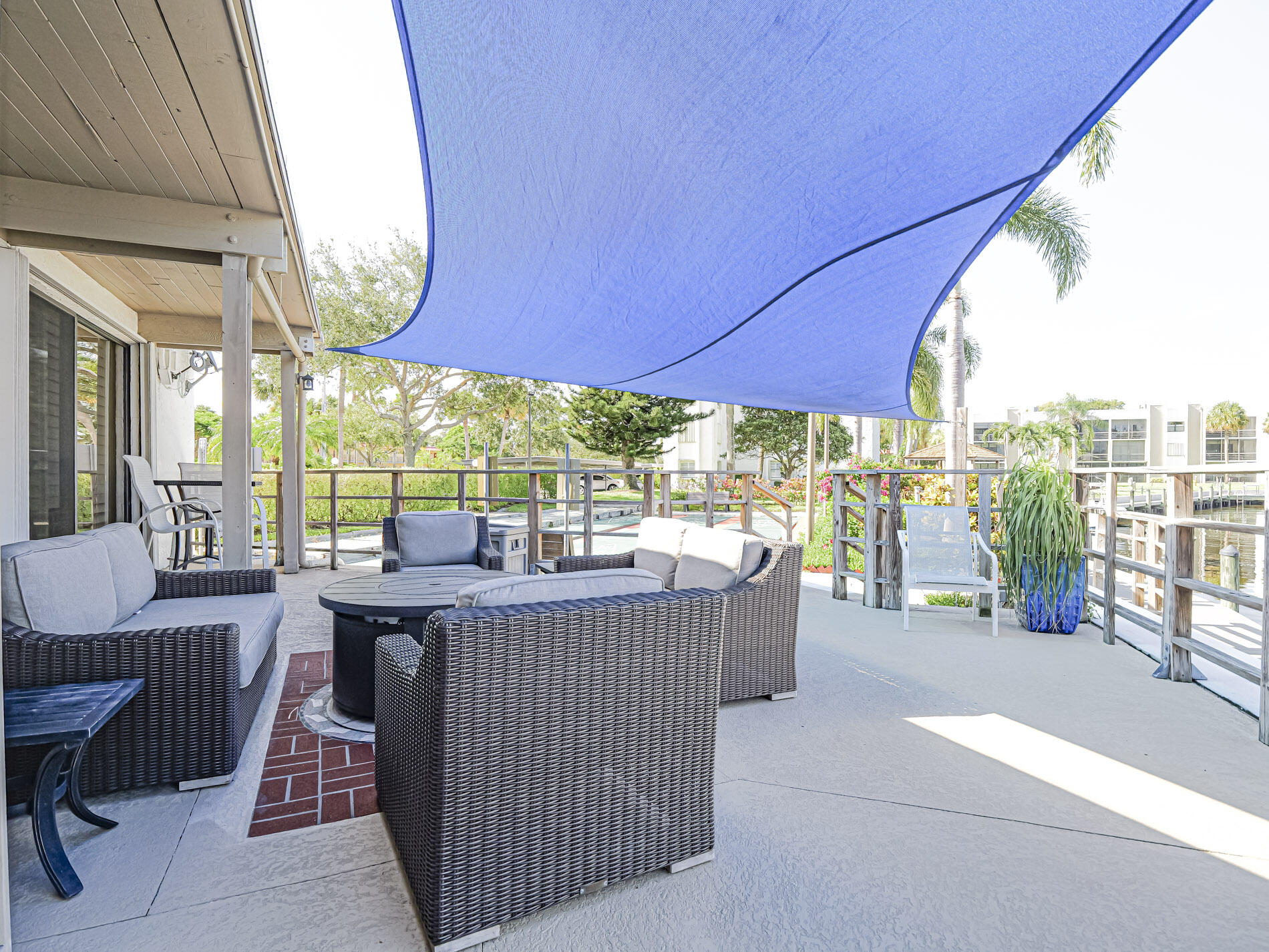 CIRCLE BAY YACHT CLUB CONDO - Residential