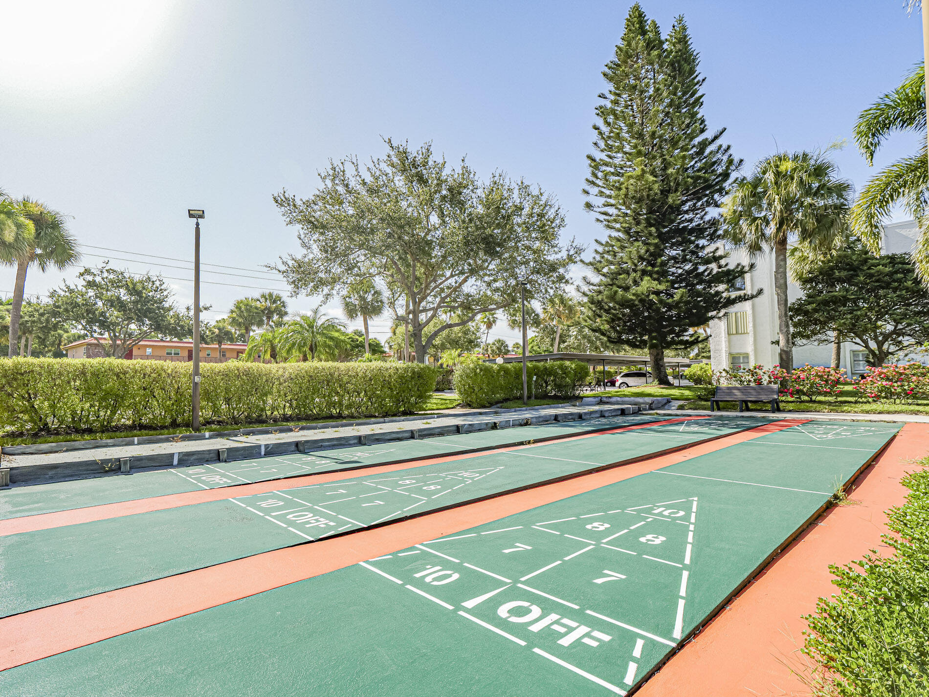 CIRCLE BAY YACHT CLUB CONDO - Residential