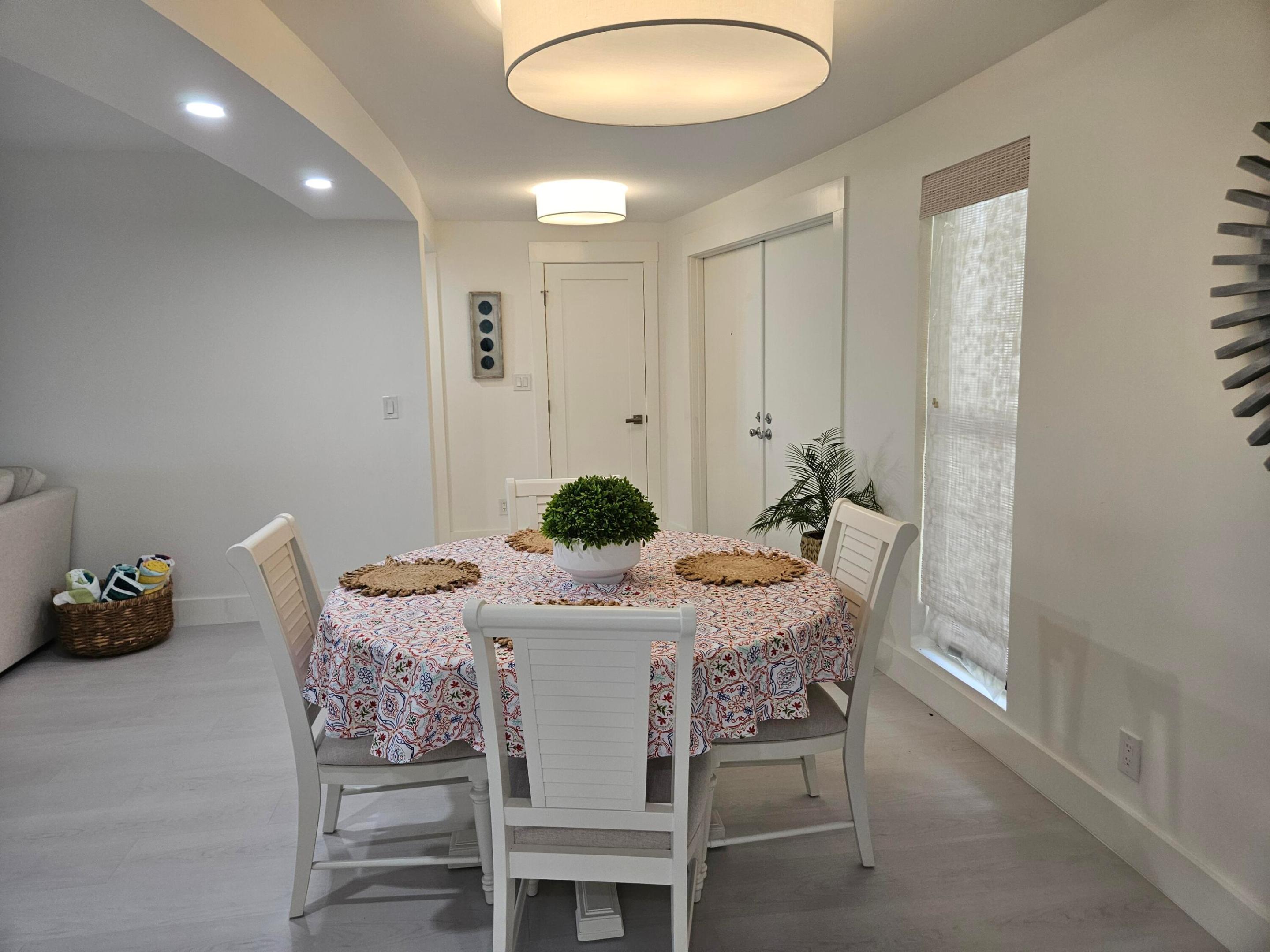 SUNTIDE CONDO - Residential Lease