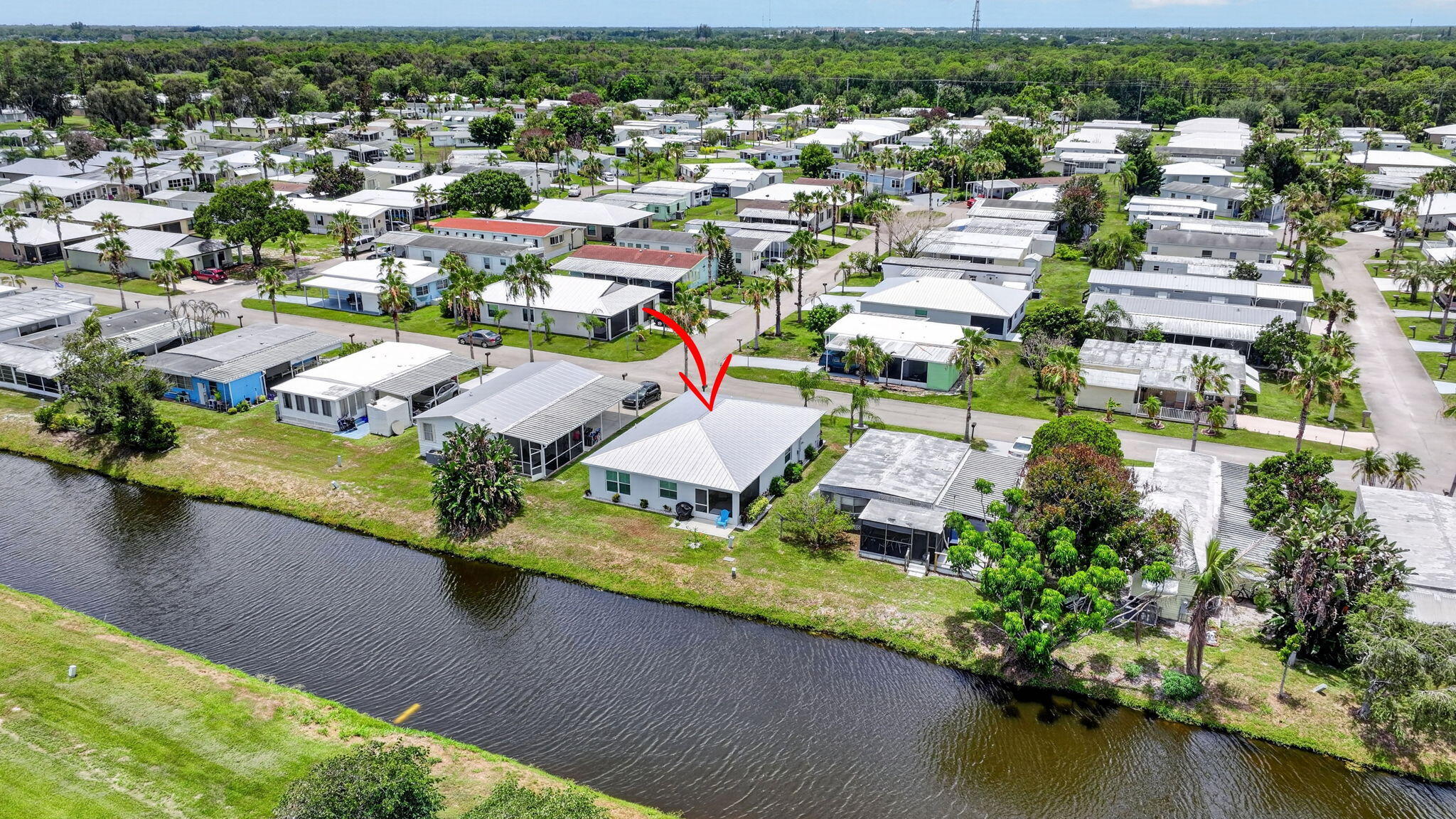 SPANISH LAKES ONE LEASEHOLD ESTATES - Residential
