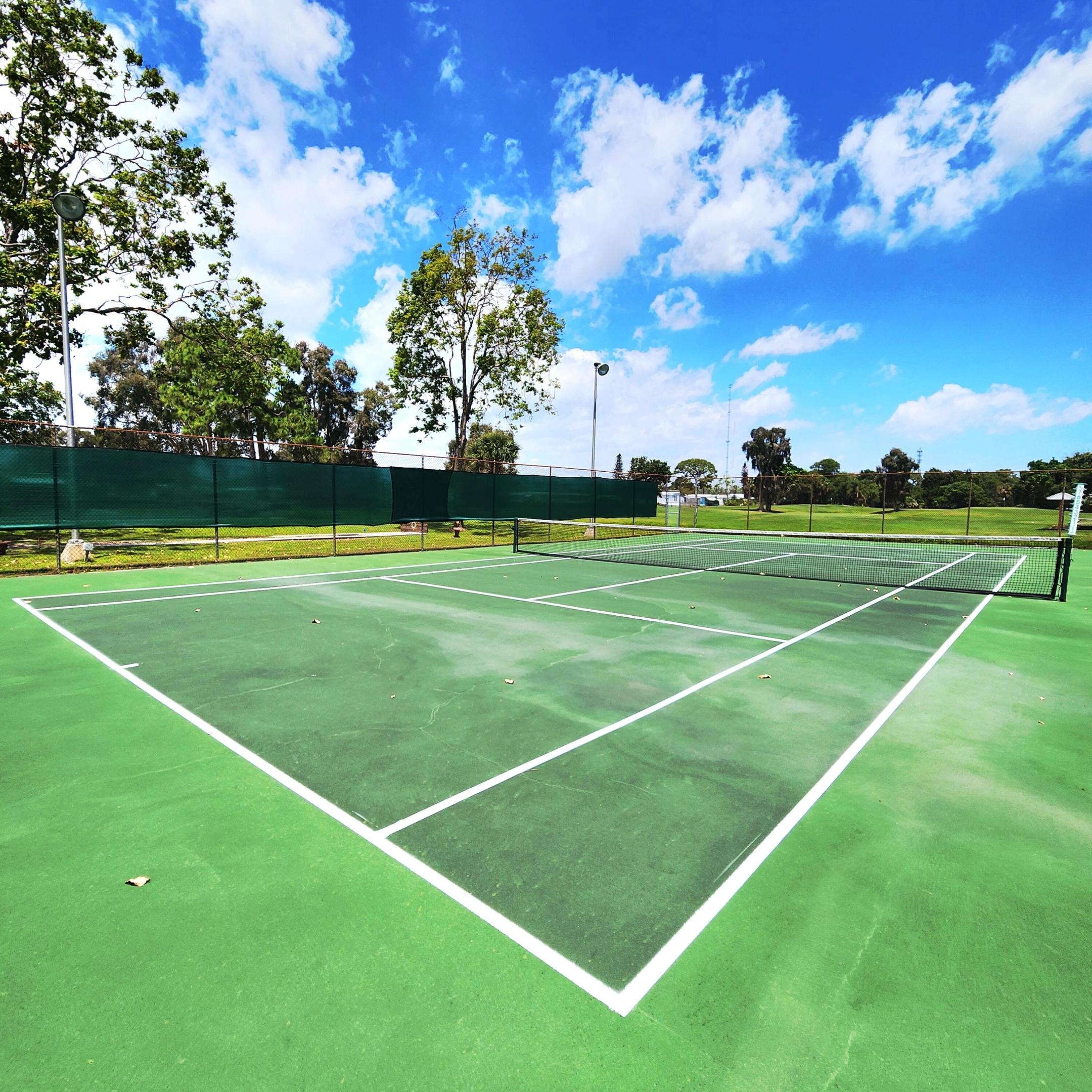 SPANISH LAKES ONE LEASEHOLD ESTATES - Residential