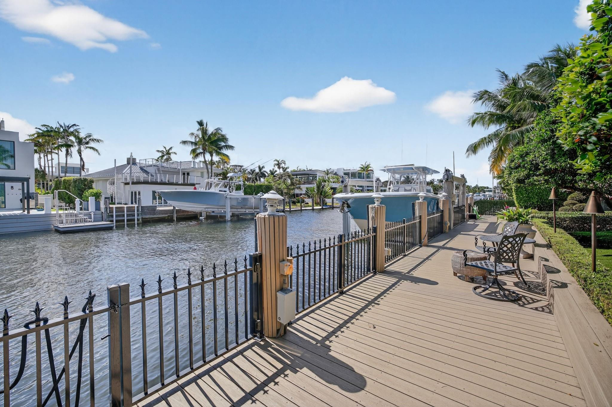 Lauderdale Isles - Residential