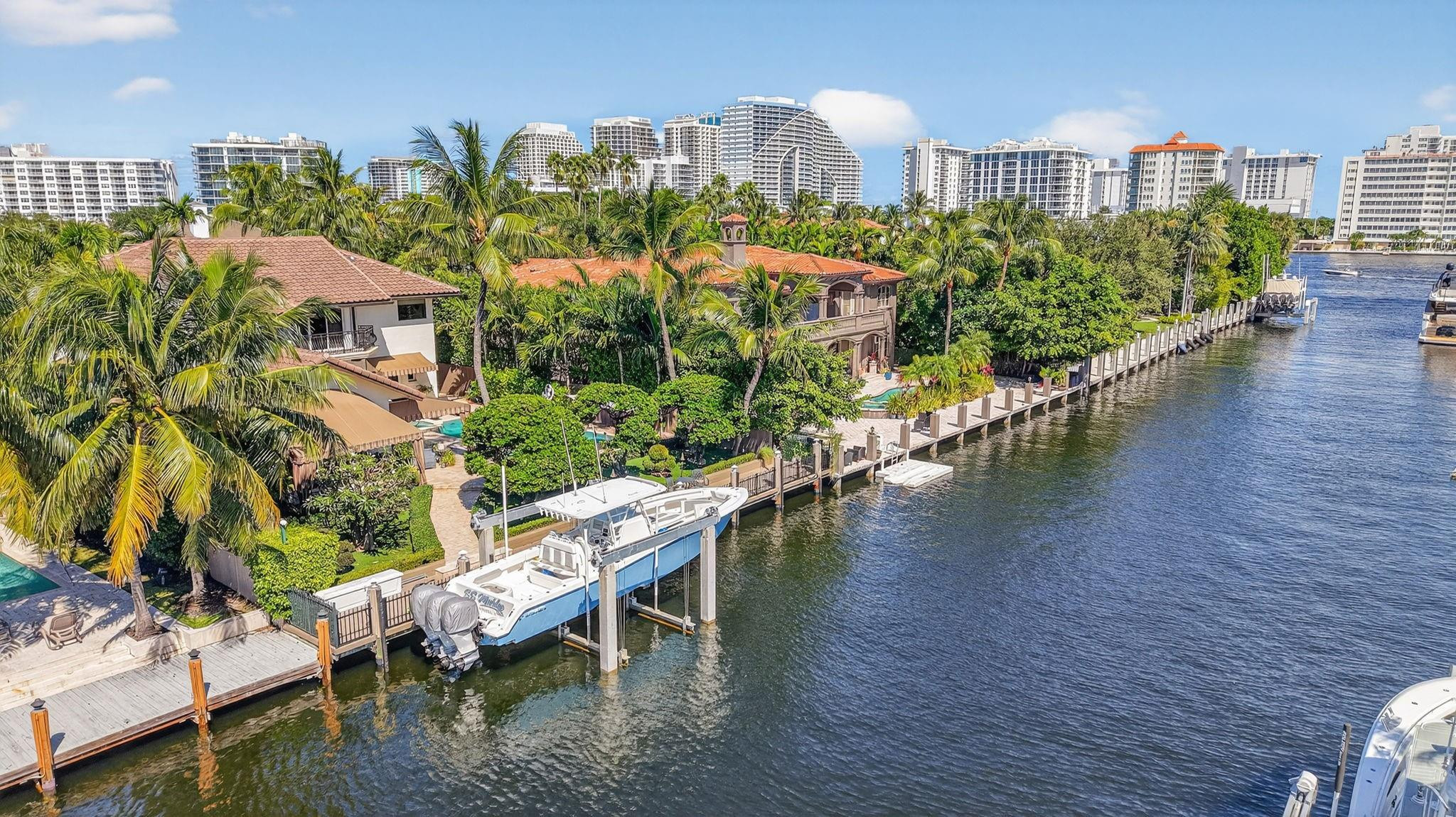 Lauderdale Isles - Residential