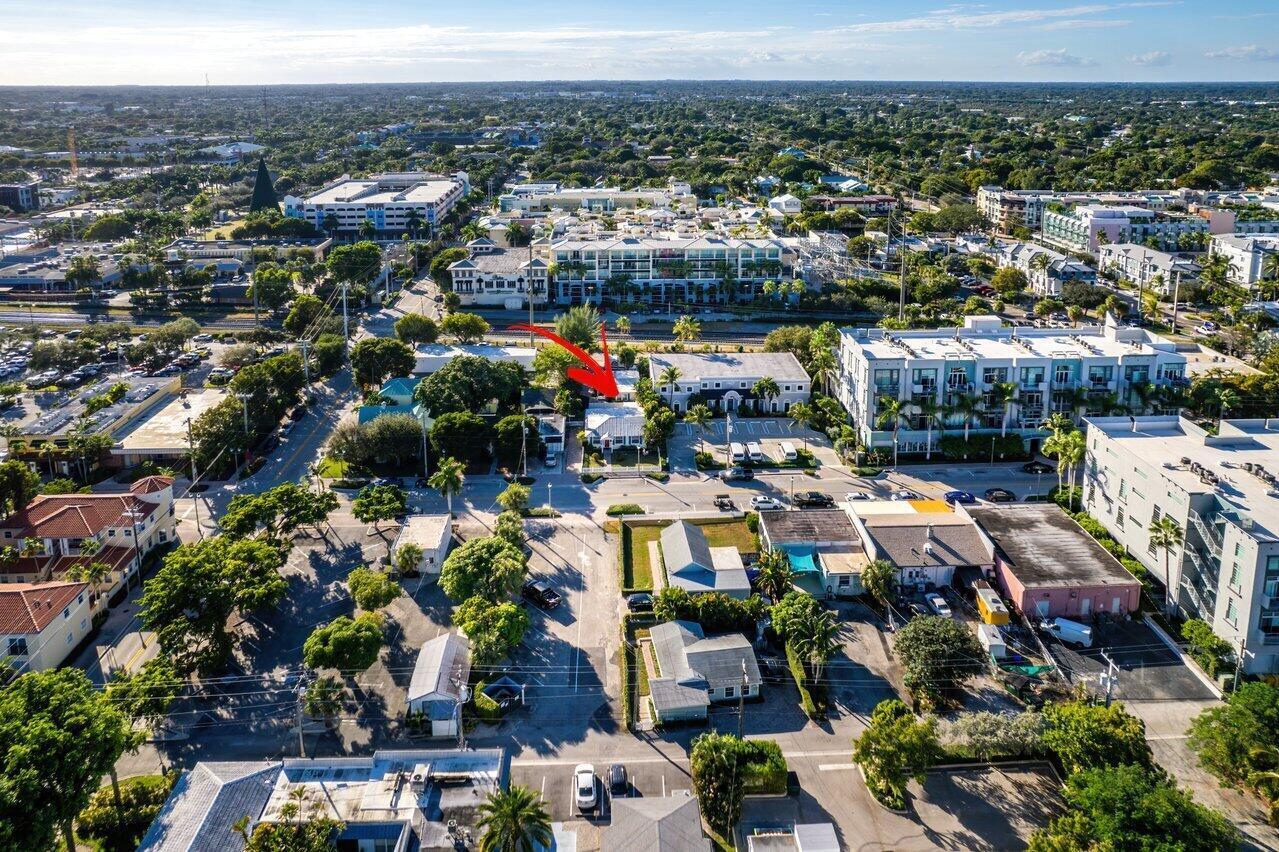 DELRAY TOWN OF - Residential Income