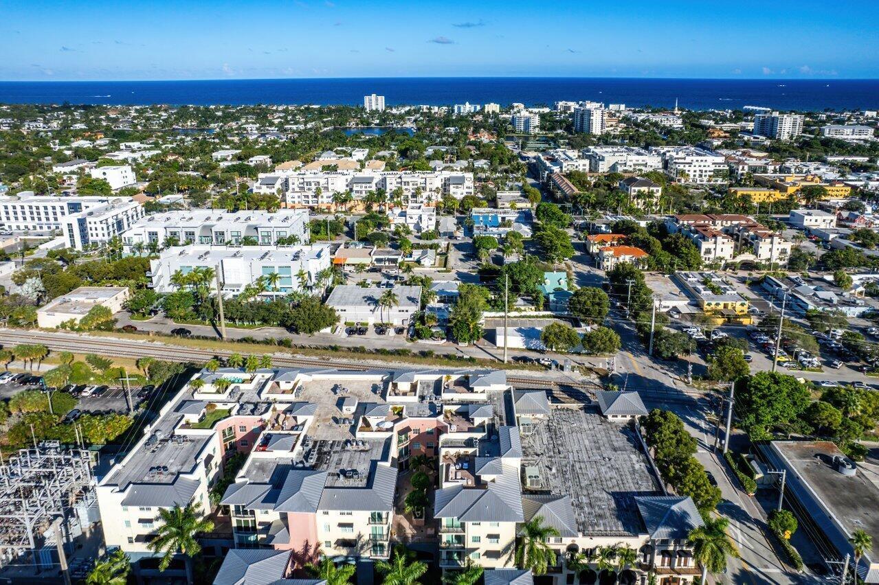 DELRAY TOWN OF - Residential Income