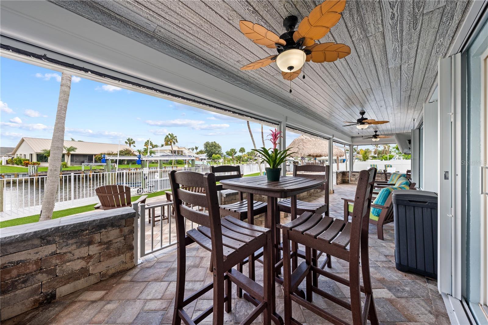 QUEEN'S COVE UNIT 1 - Residential