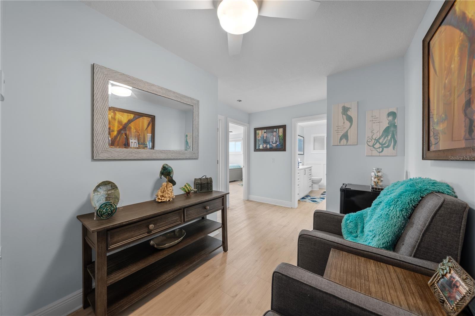 QUEEN'S COVE UNIT 1 - Residential
