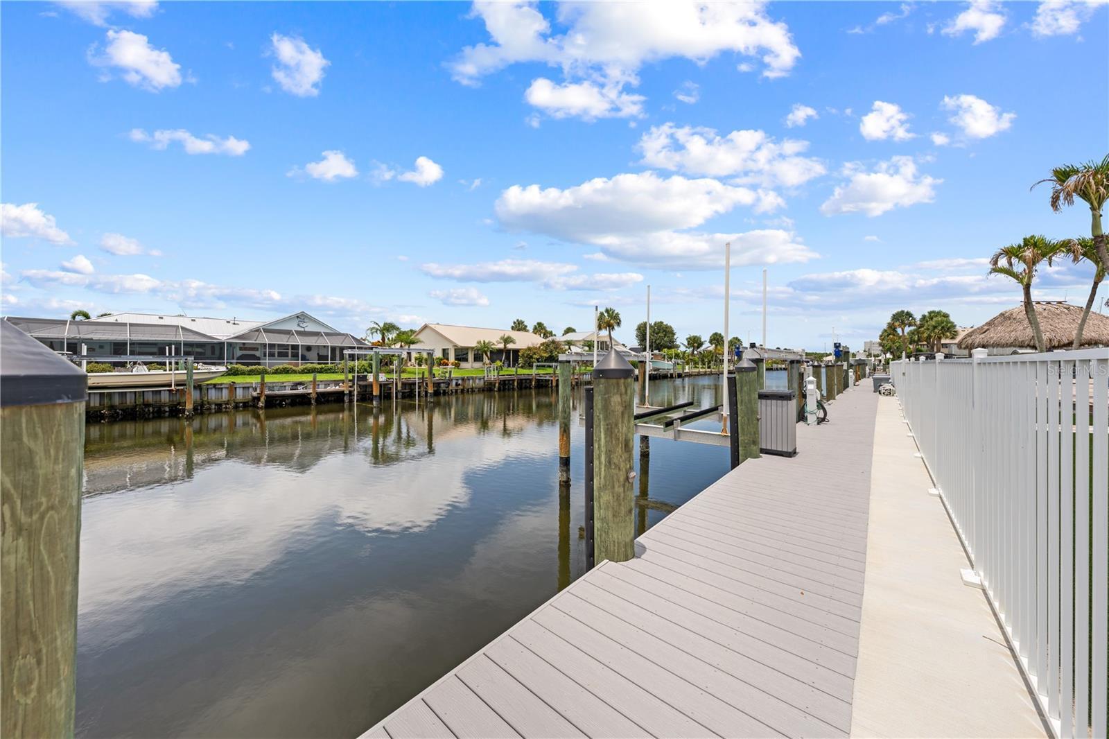 QUEEN'S COVE UNIT 1 - Residential