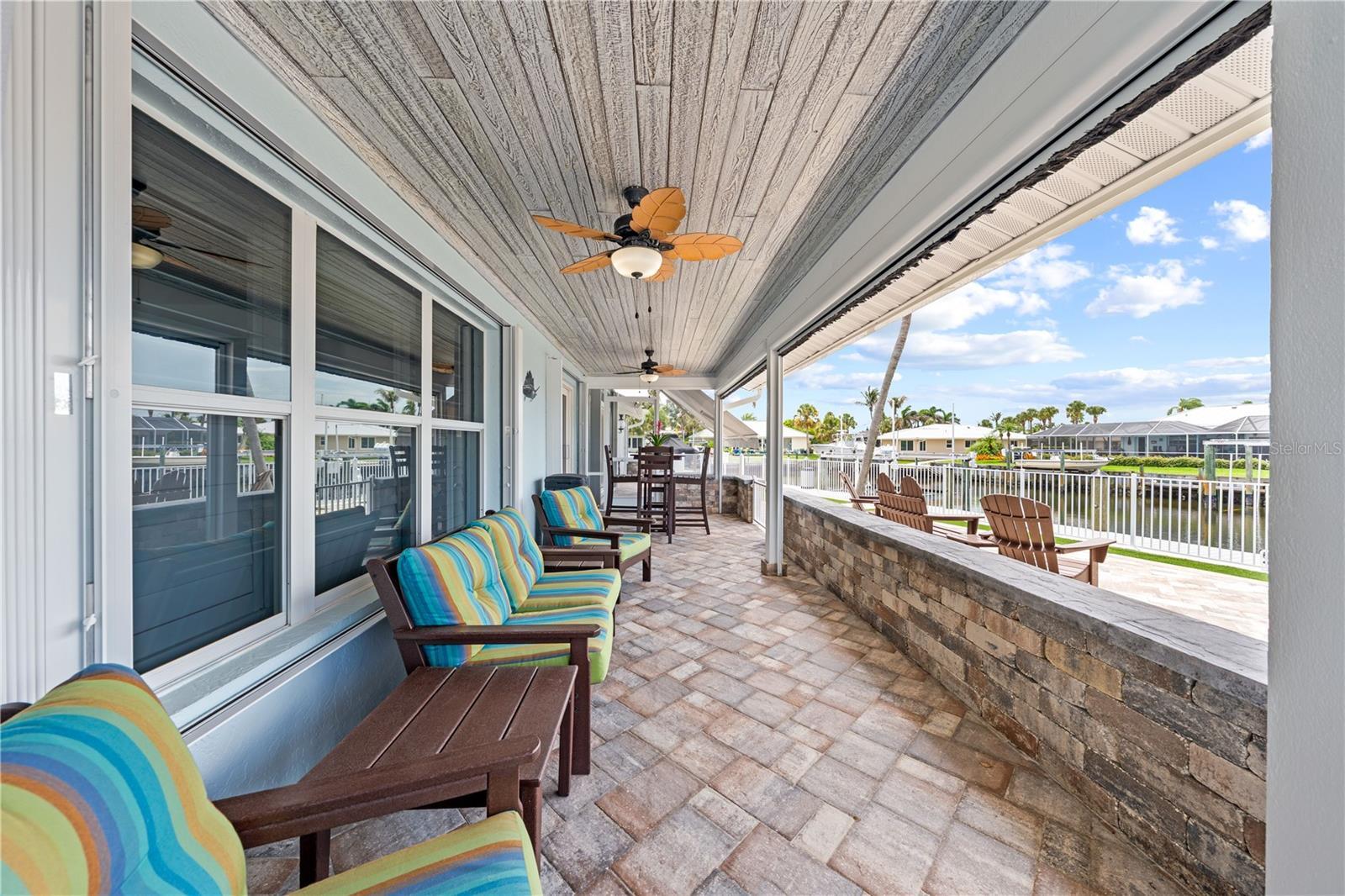 QUEEN'S COVE UNIT 1 - Residential