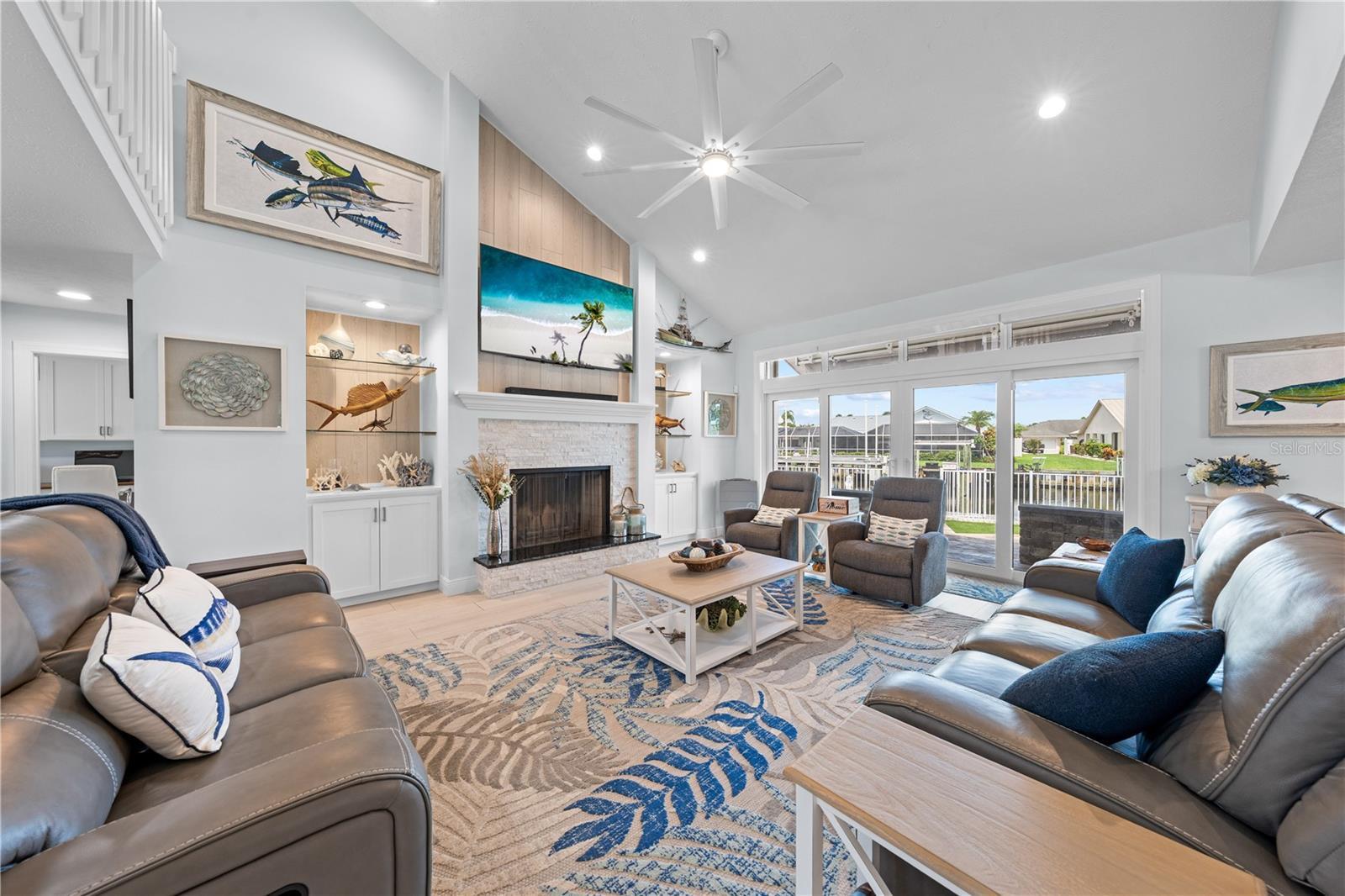QUEEN'S COVE UNIT 1 - Residential