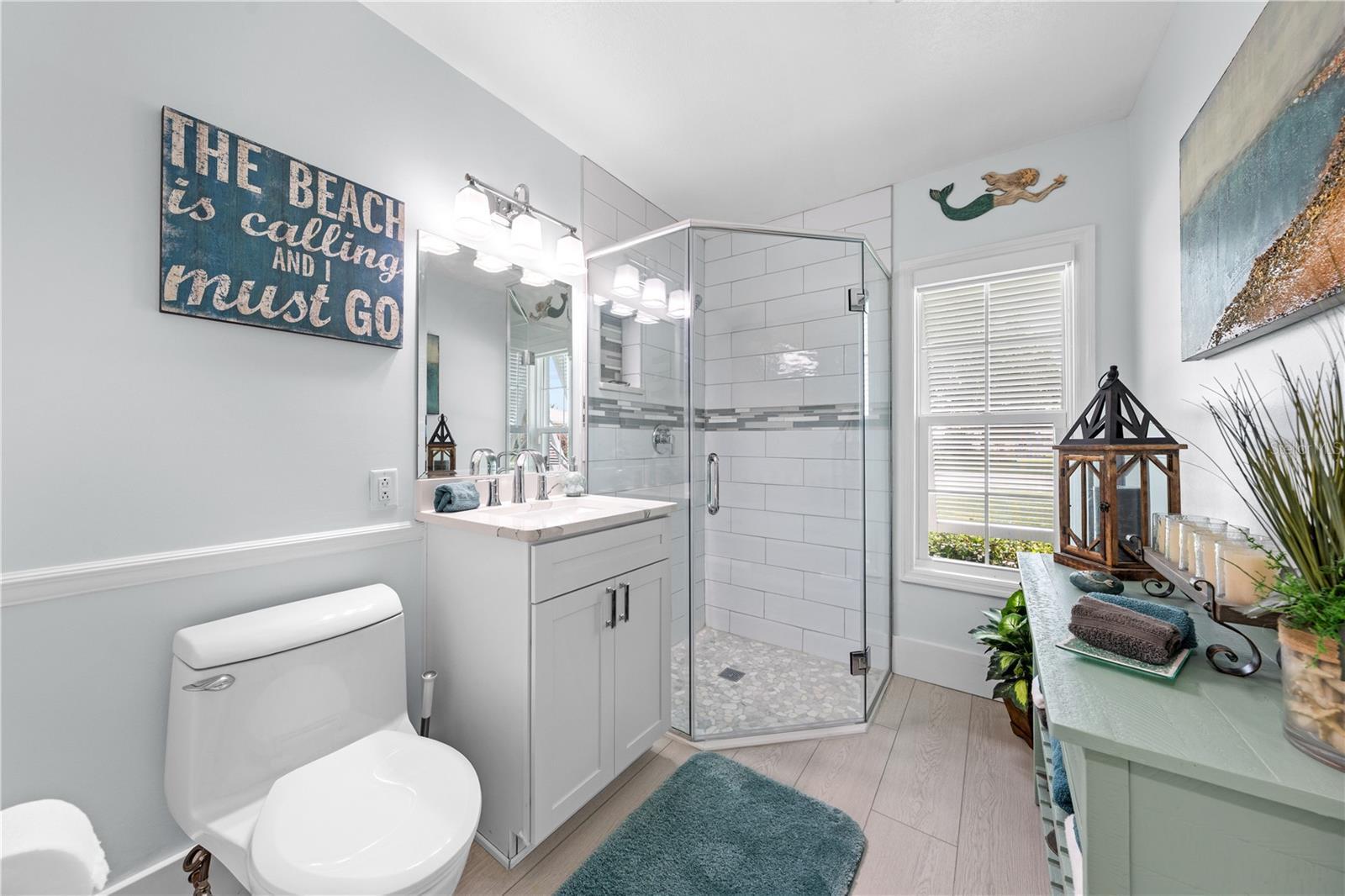 QUEEN'S COVE UNIT 1 - Residential