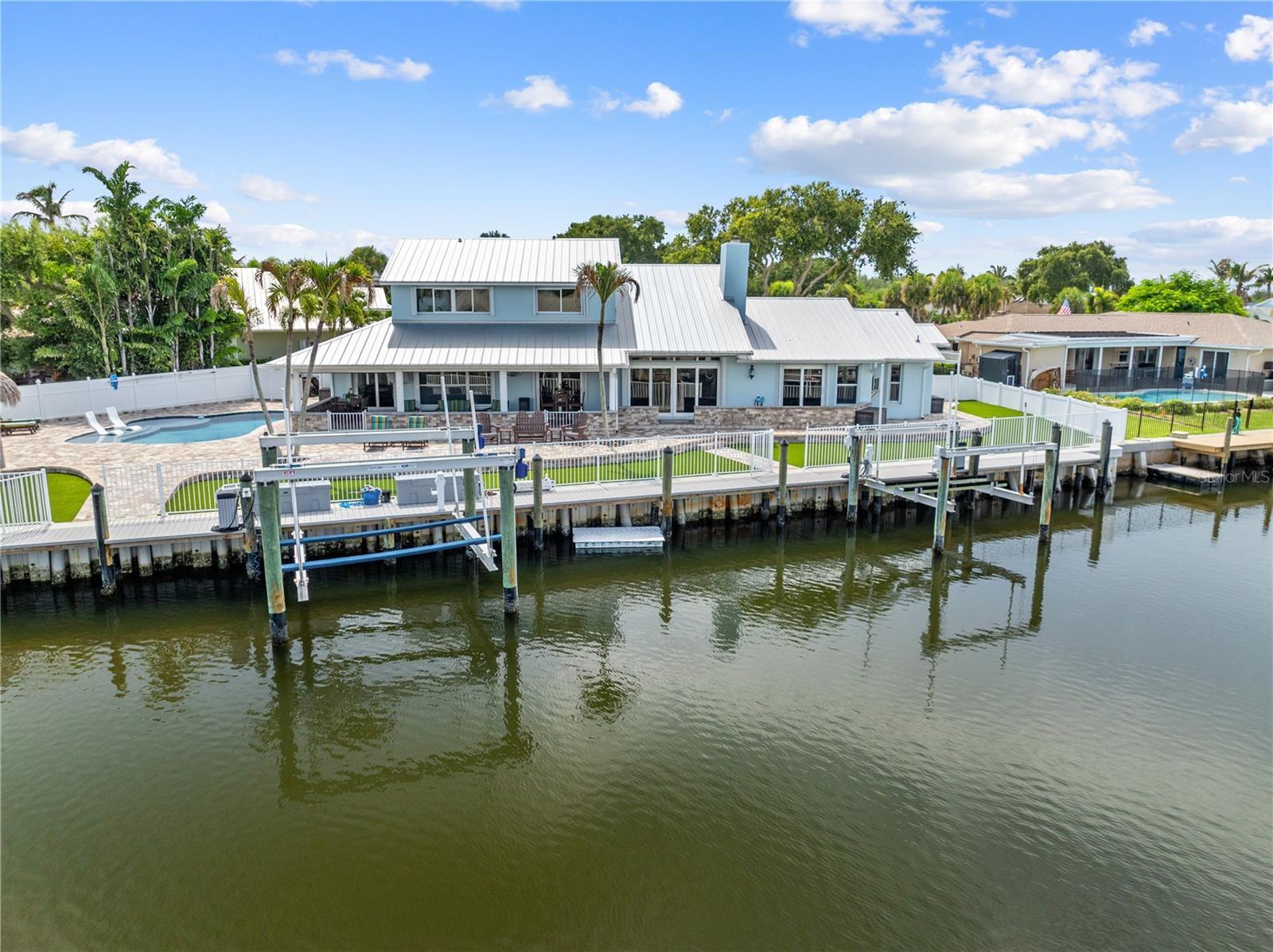 QUEEN'S COVE UNIT 1 - Residential