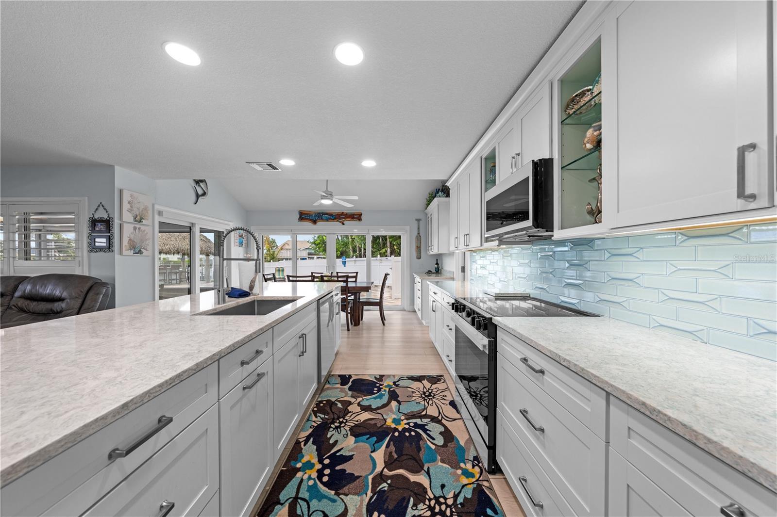 QUEEN'S COVE UNIT 1 - Residential