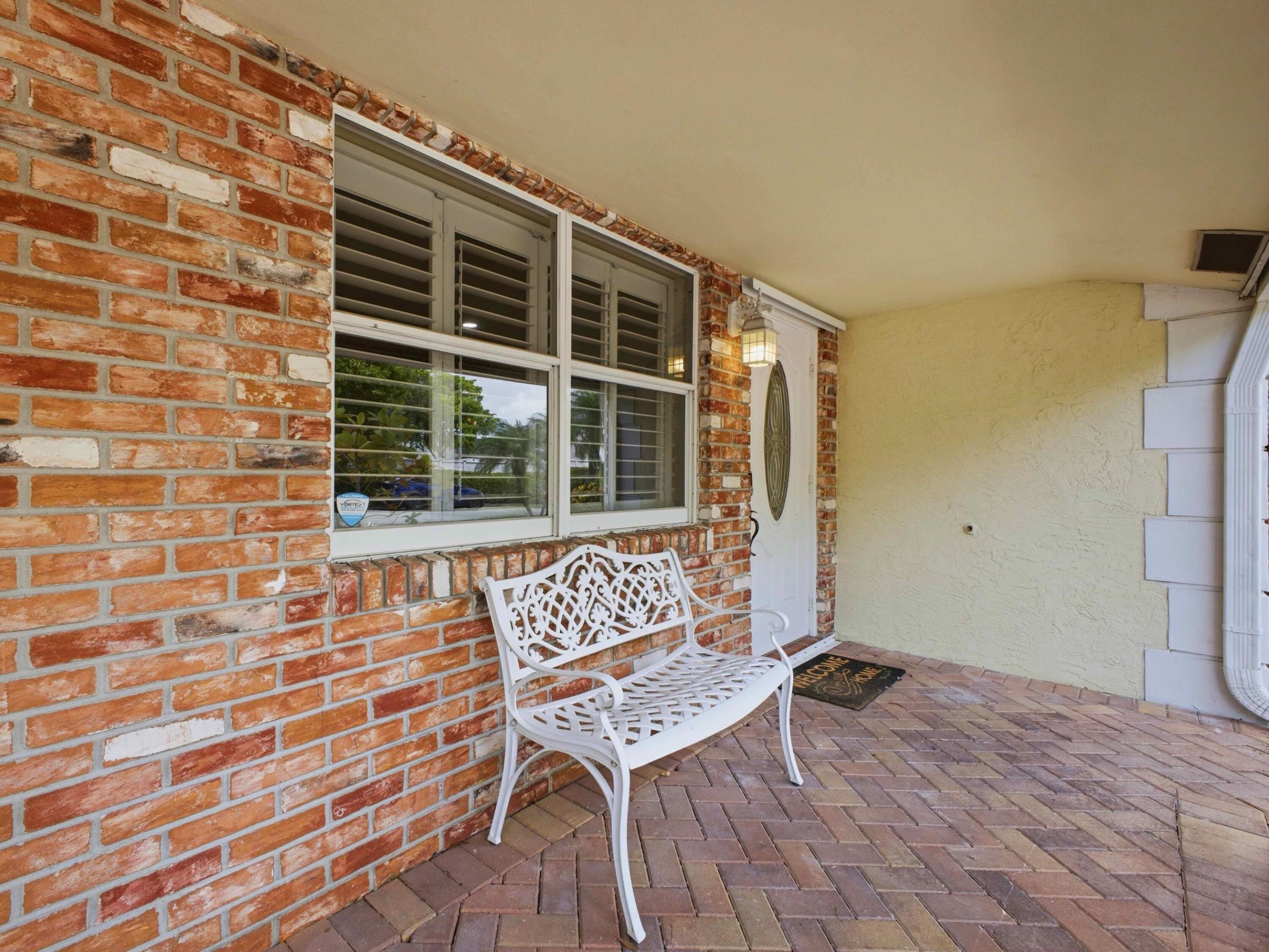 POMPANO WATERWAY ESTATES 1ST ADD - Residential Lease