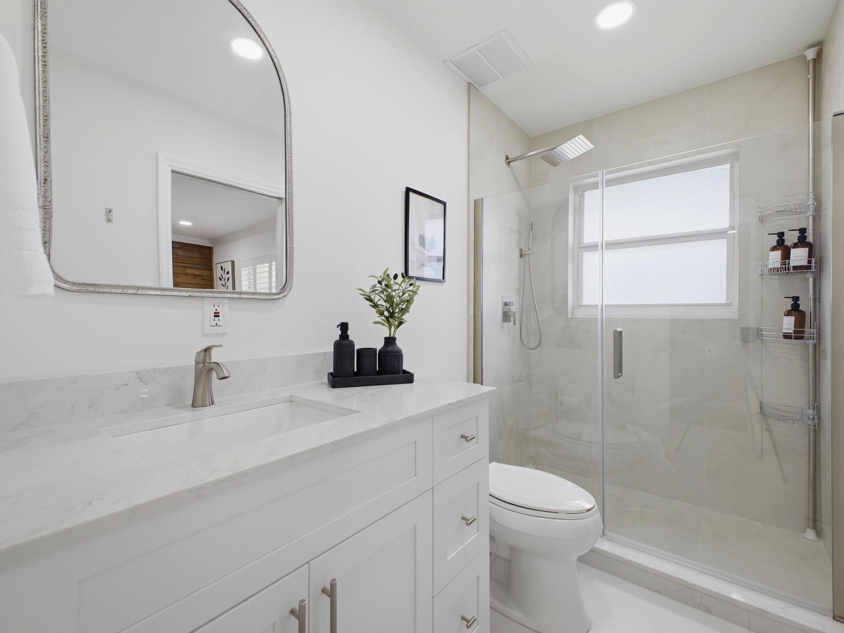 POMPANO WATERWAY ESTATES 1ST ADD - Residential Lease