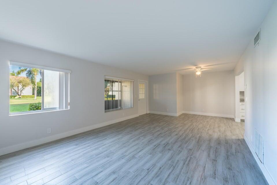 PINE RIDGE AT HAVERHILL CONDO - Residential
