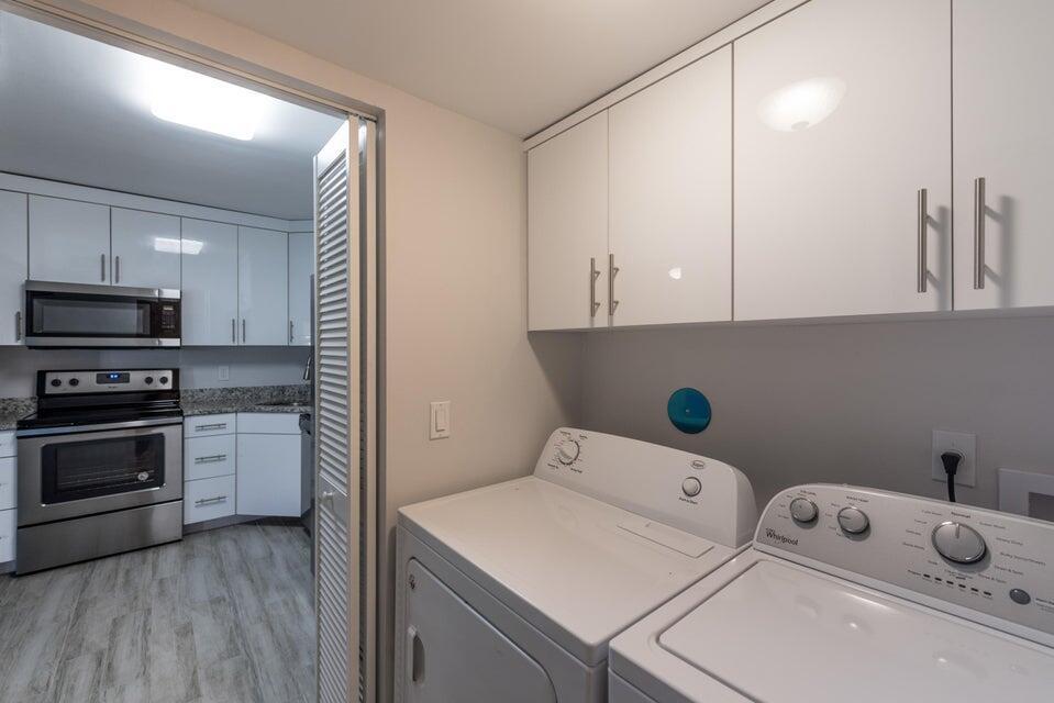 PINE RIDGE AT HAVERHILL CONDO - Residential