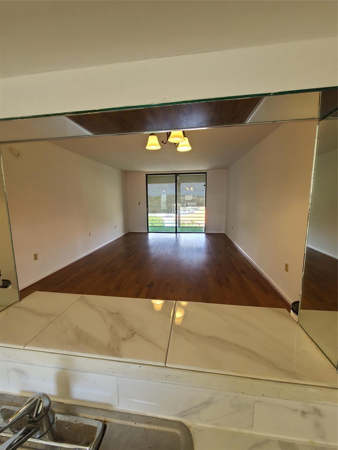 COURTYARDS OF BROWARD CONDO - Residential